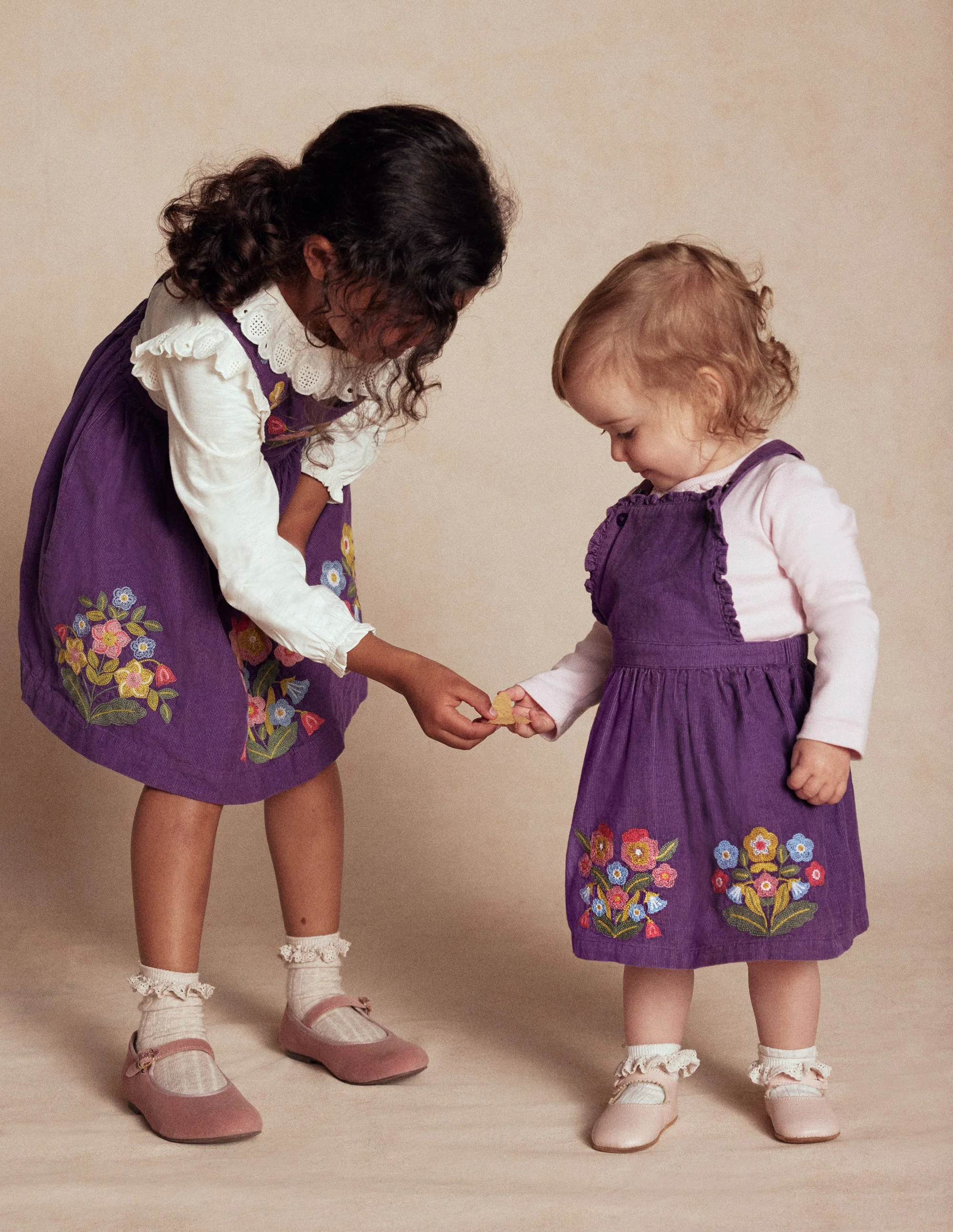 Besticktes Schürzenkleid-Set-Mystisches Violett - Image 4