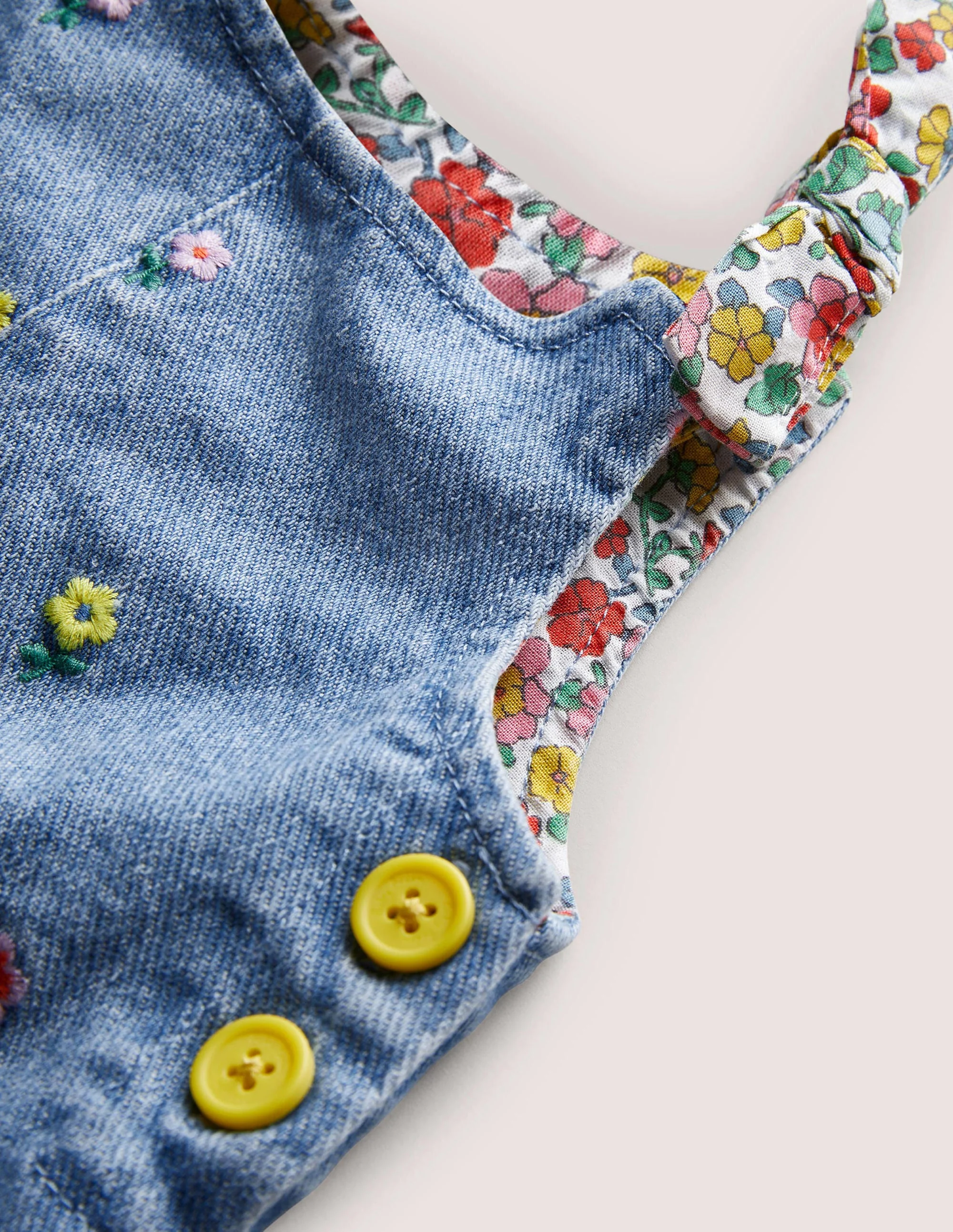 Weblatzhose mit Schleifen-Denim, Blumenstickerei - Image 3