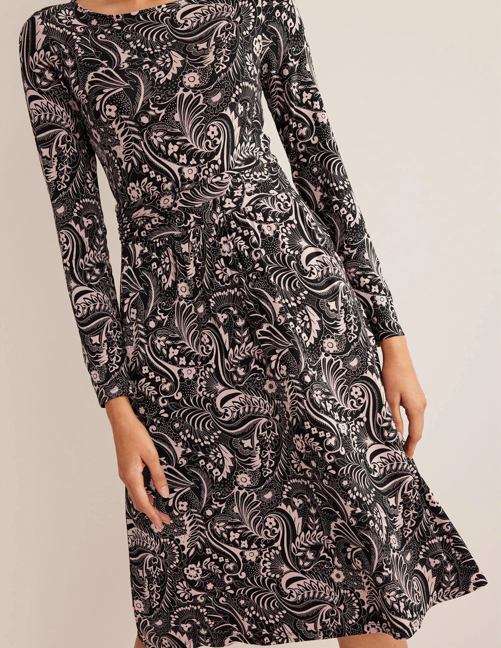 Abigail Jerseykleid-Navy Wachs - Image 2