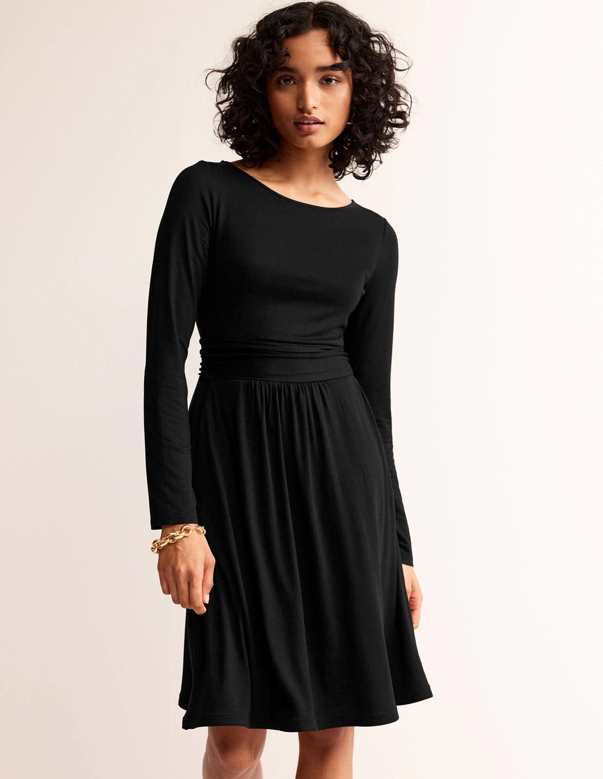 Abigail Jerseykleid-Schwarz - Image 4