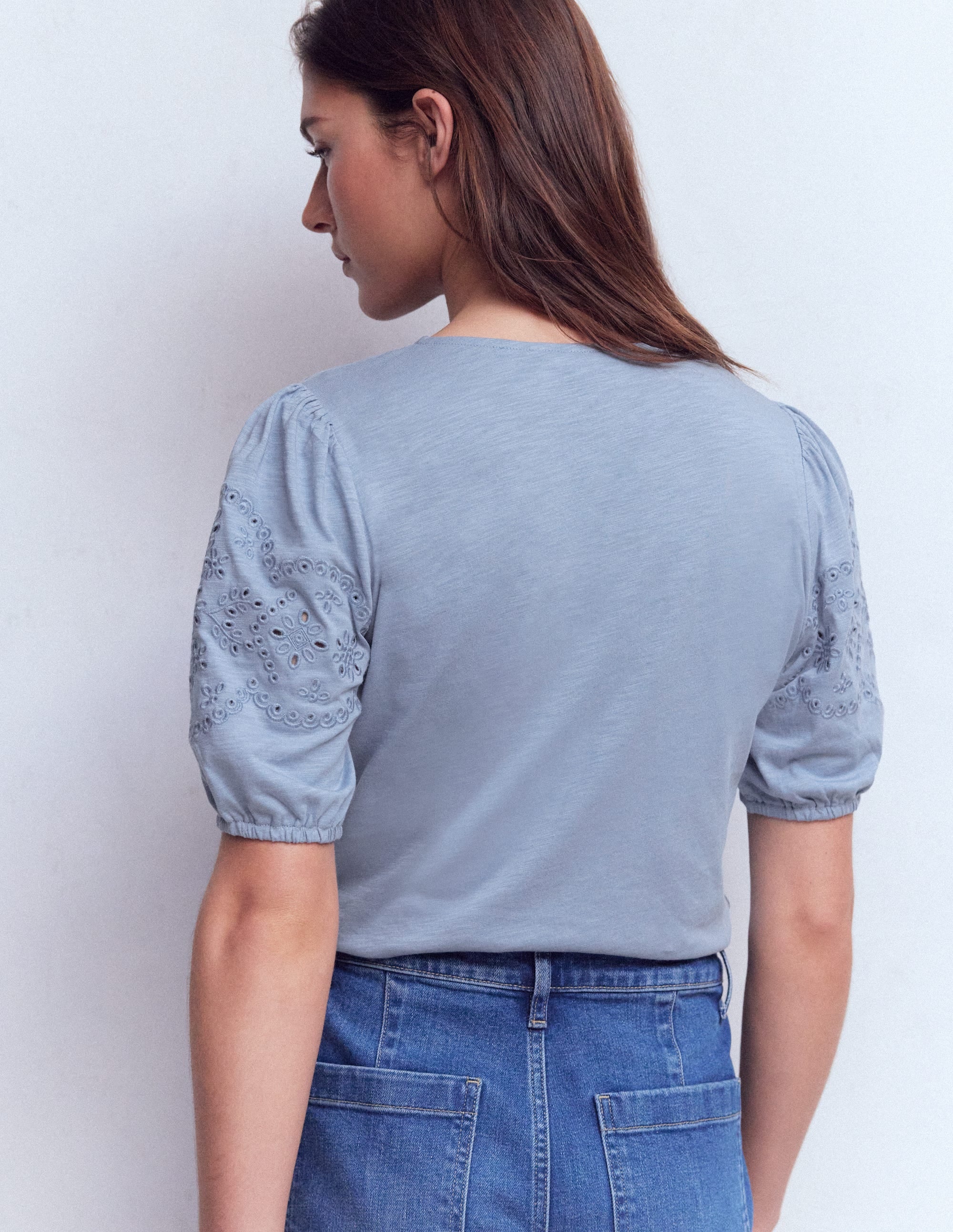 Ada Oberteil mit Lochstickerei-Französisches Blau - Image 3
