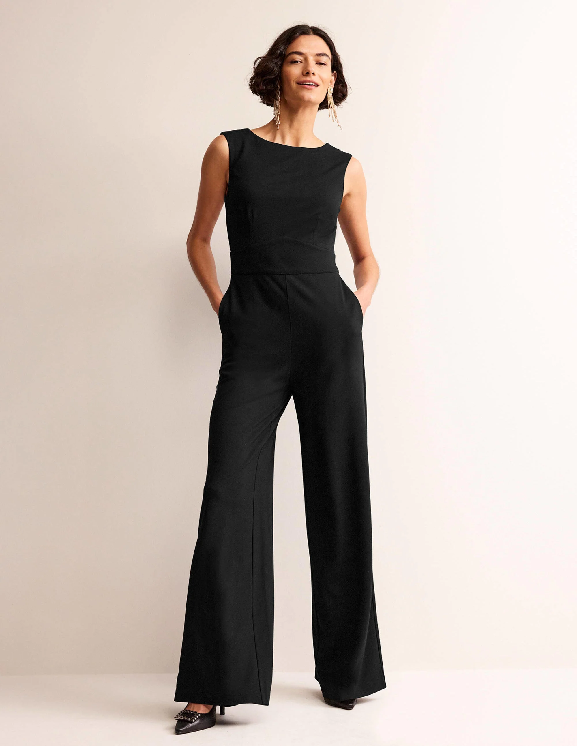 Ärmelloser Ponte-Jumpsuit-Schwarz