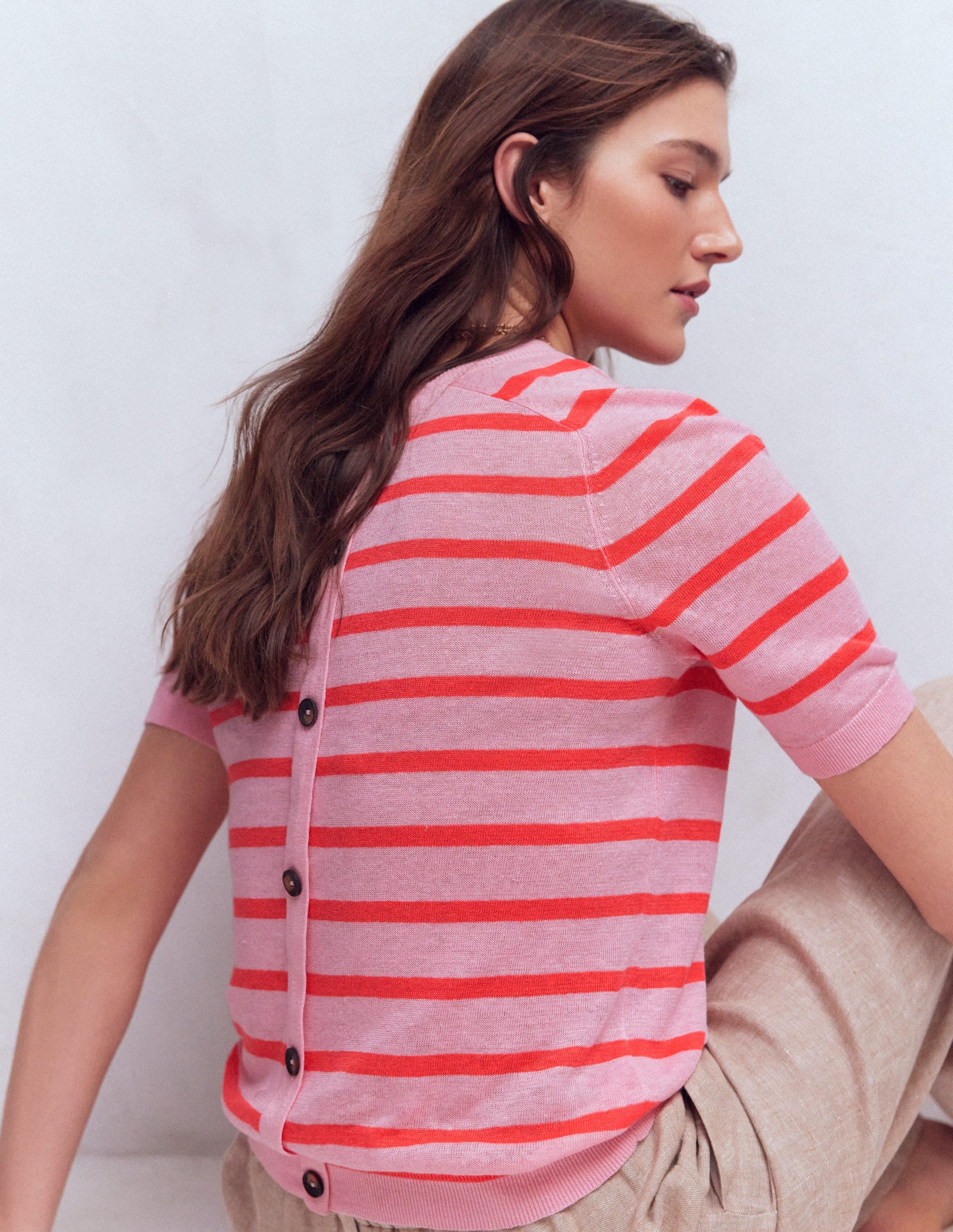 Agnes Leinen-T-Shirt mit Knopfleiste-Sonniges Korallenrot / Kirschblütenrosa - Image 4