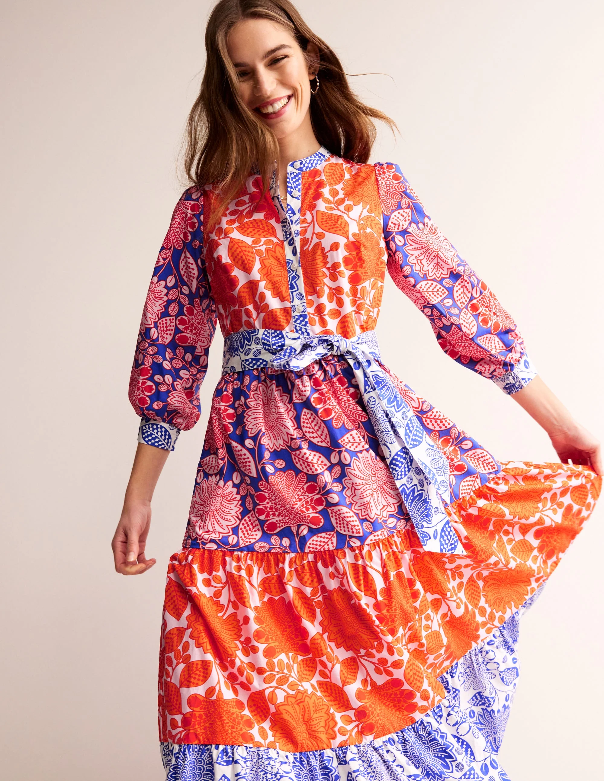 Alba Gestuftes Maxikleid aus Baumwolle-Feuerwerk, Gardenia Swirl