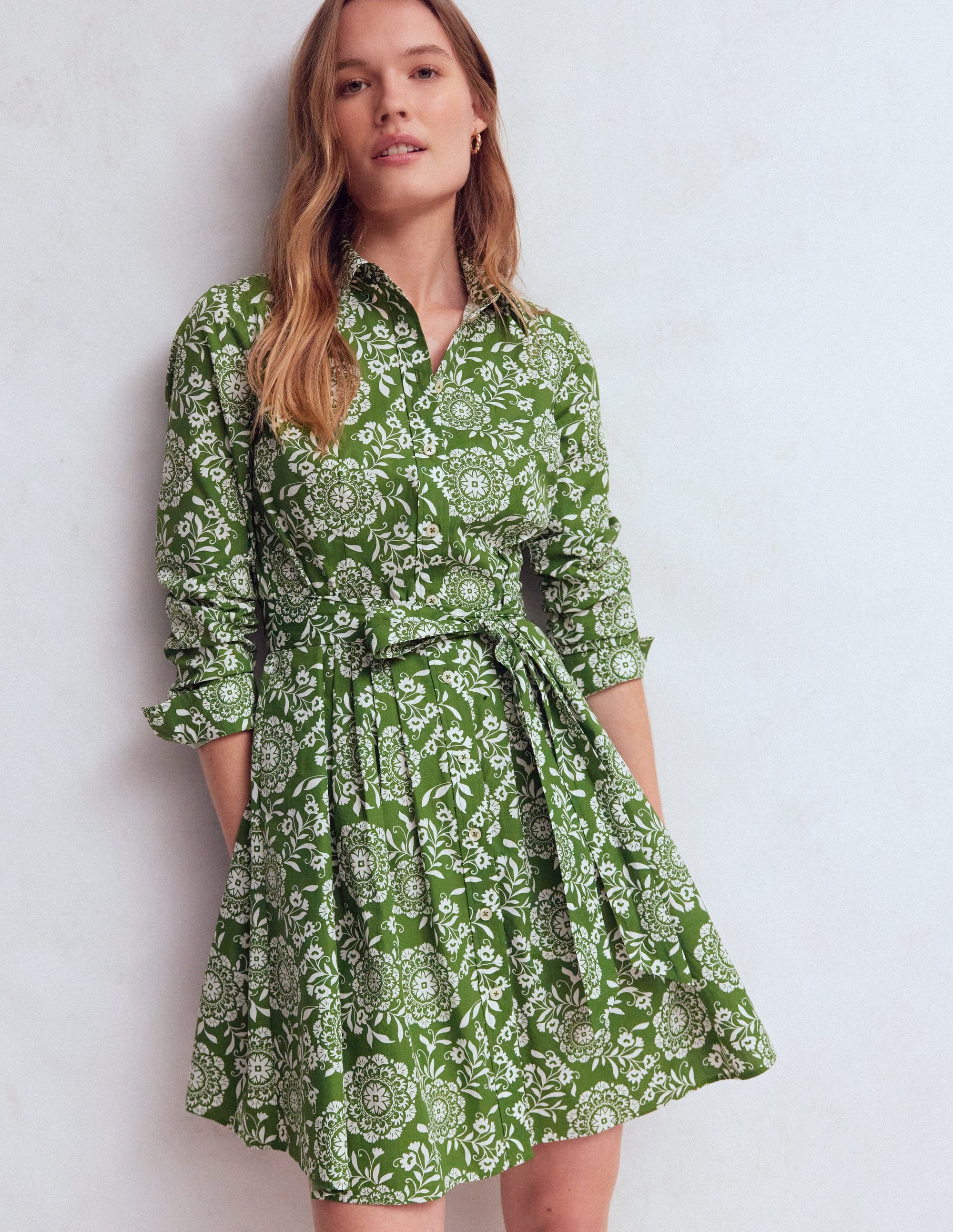 Alexa Langärmliges, kurzes Kleid-Grün, Dekorative Blüten - Image 6