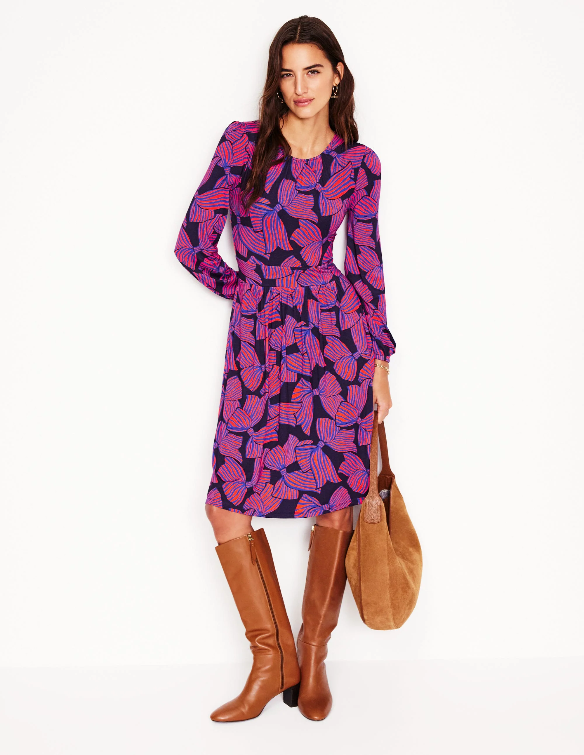 Alexandra Blouson-Jerseykleid-Französisches Marineblau, Großflächiges Schleifenmuster - Image 4