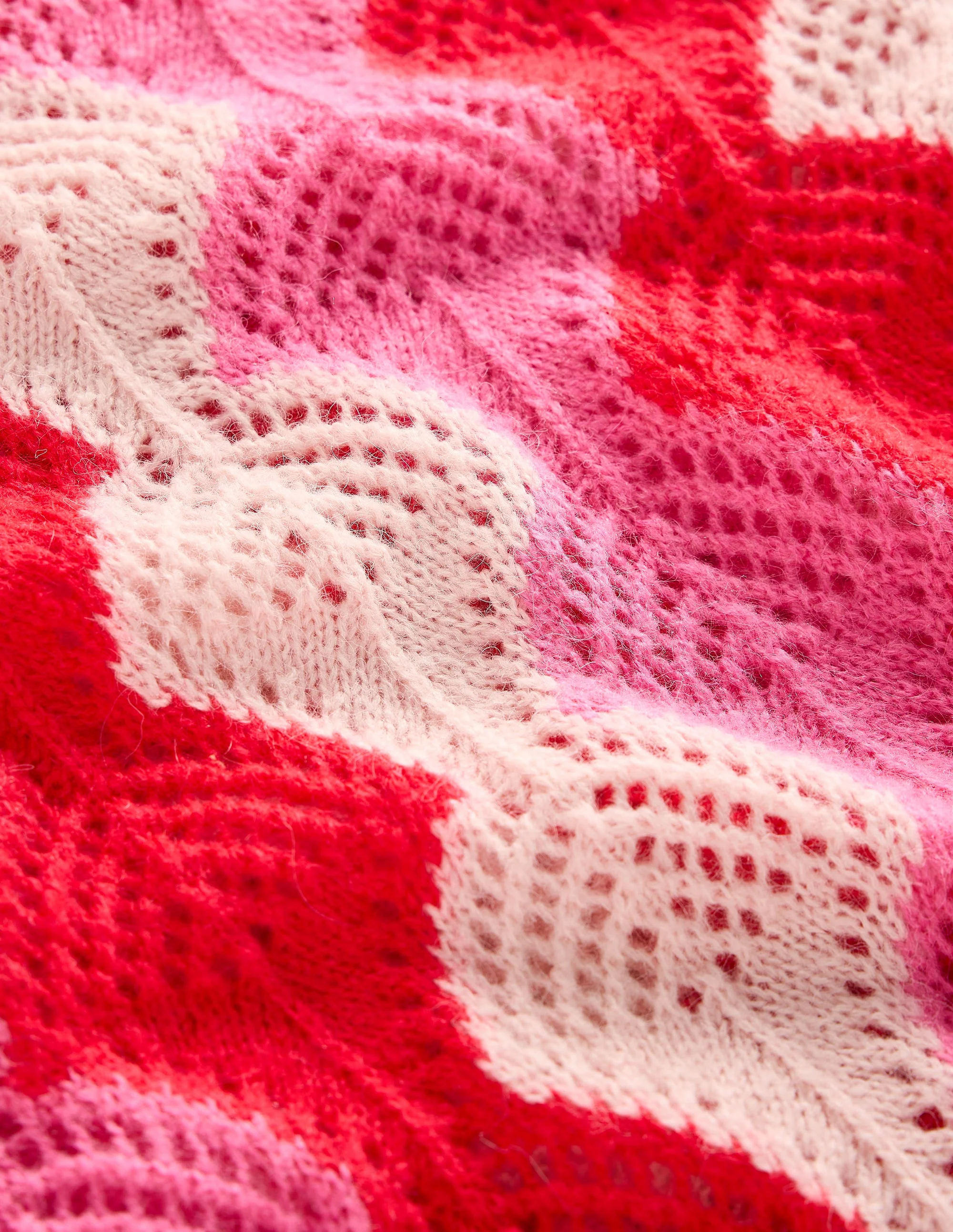 Alice Flauschiger Raglanpullover-Mohnblumenrot/ Kreide/ Prickelndes Pink - Image 7