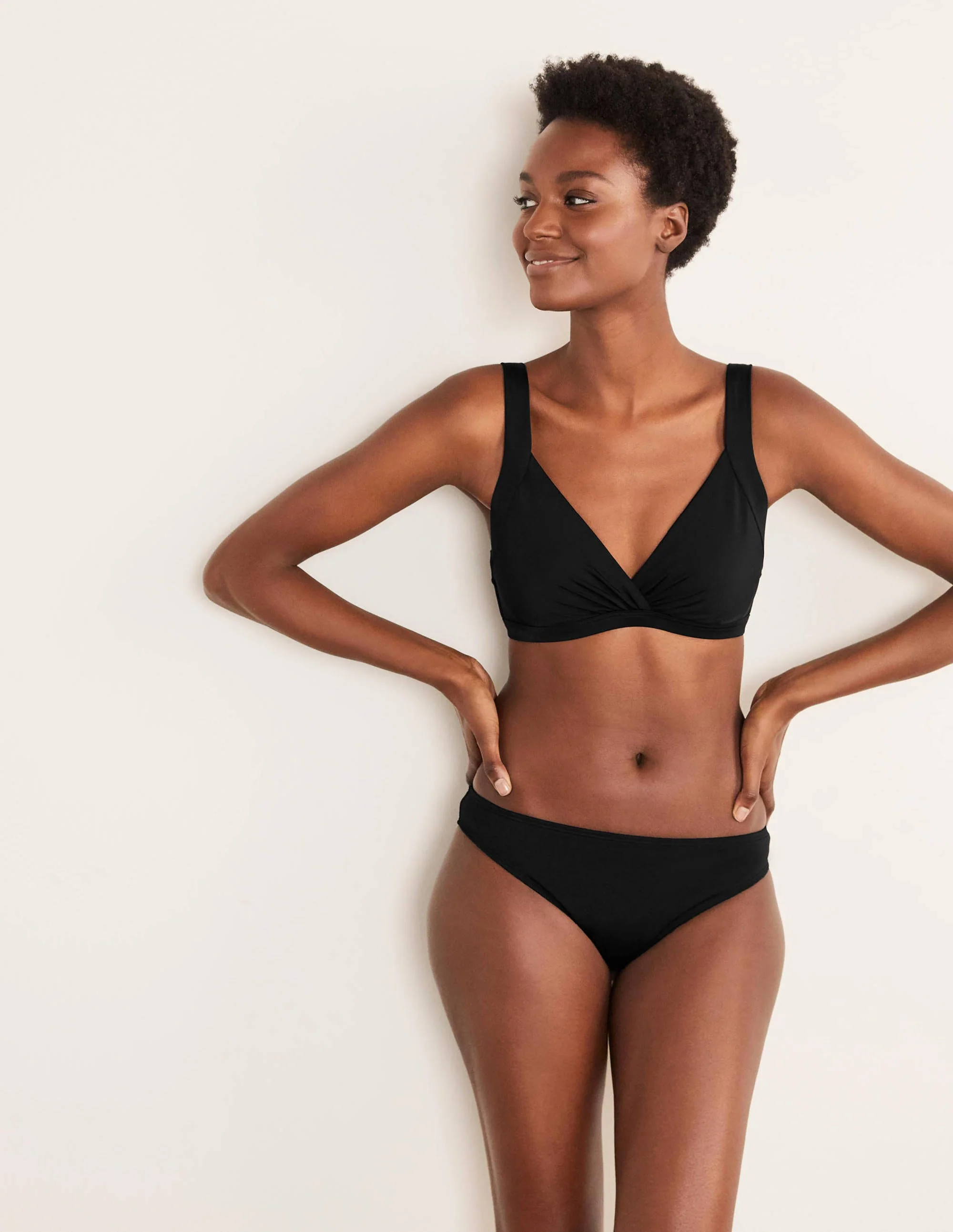 Amalfi Bikinihose-Schwarz - Image 4