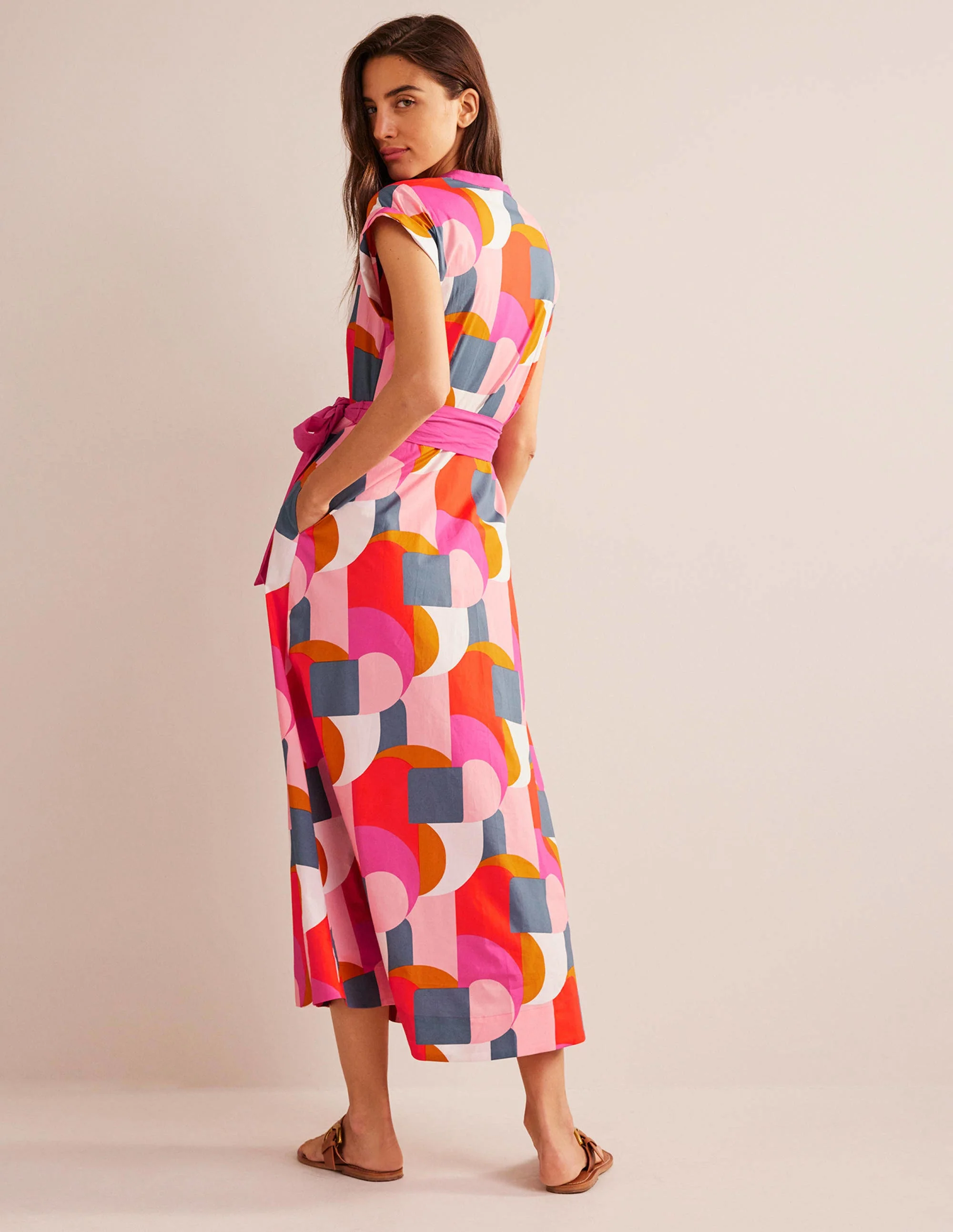 Amanda Hemdblusenkleid in Midilänge aus Baumwolle-Festivalrosa, Geometrischer Wirbel - Image 3