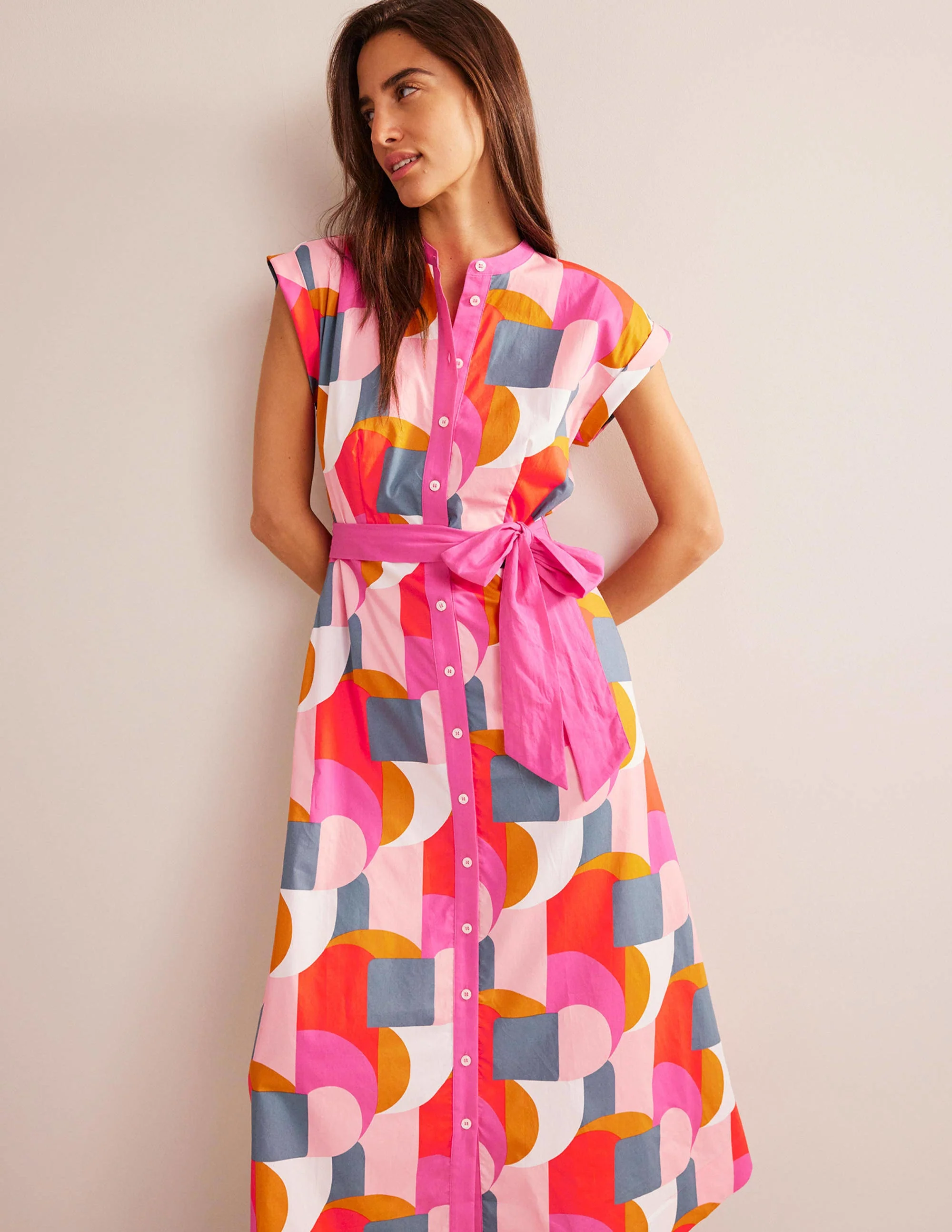 Amanda Hemdblusenkleid in Midilänge aus Baumwolle-Festivalrosa, Geometrischer Wirbel - Image 4