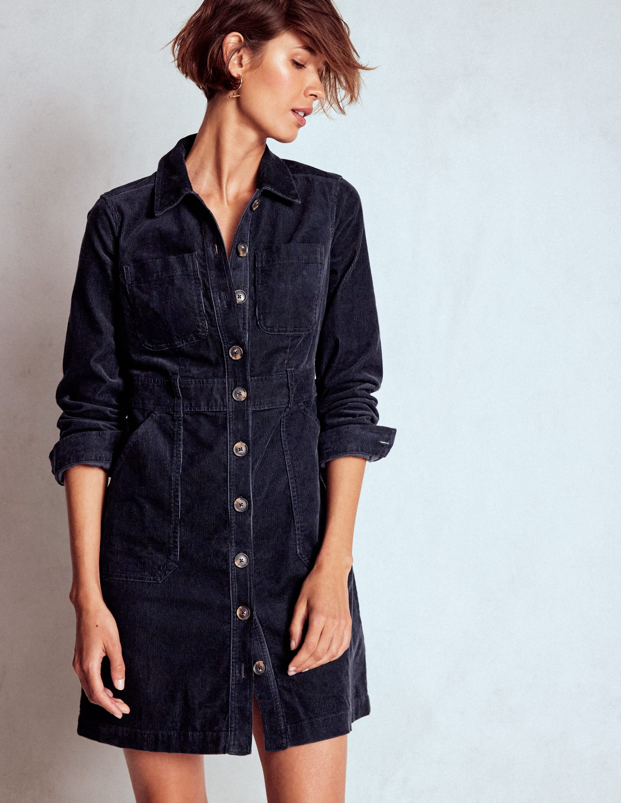 Amanda Kurzes Cordkleid-Marineblau - Image 5