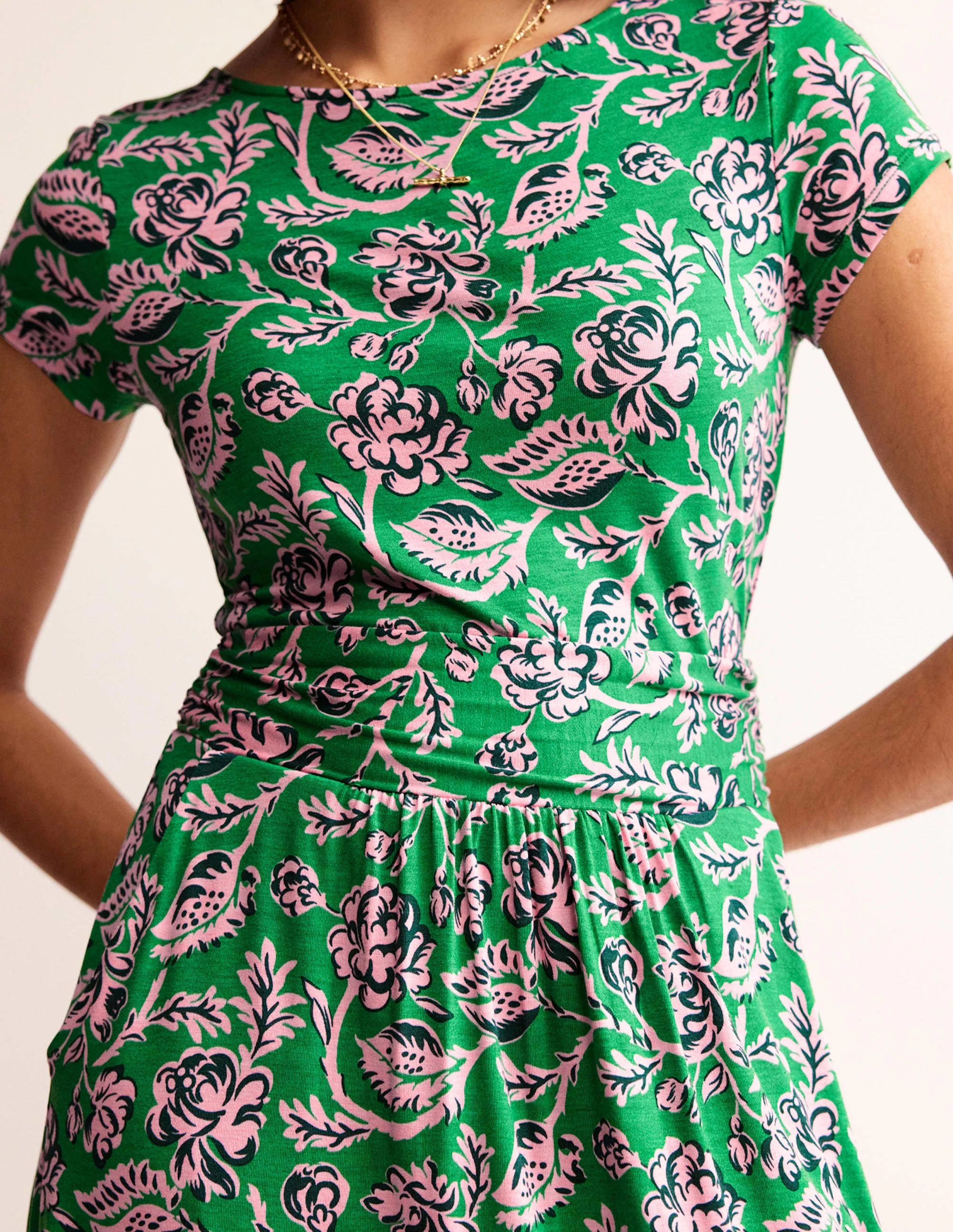 Amelie Jerseykleid-Grünes Tamburin, Puderrosa - Image 3