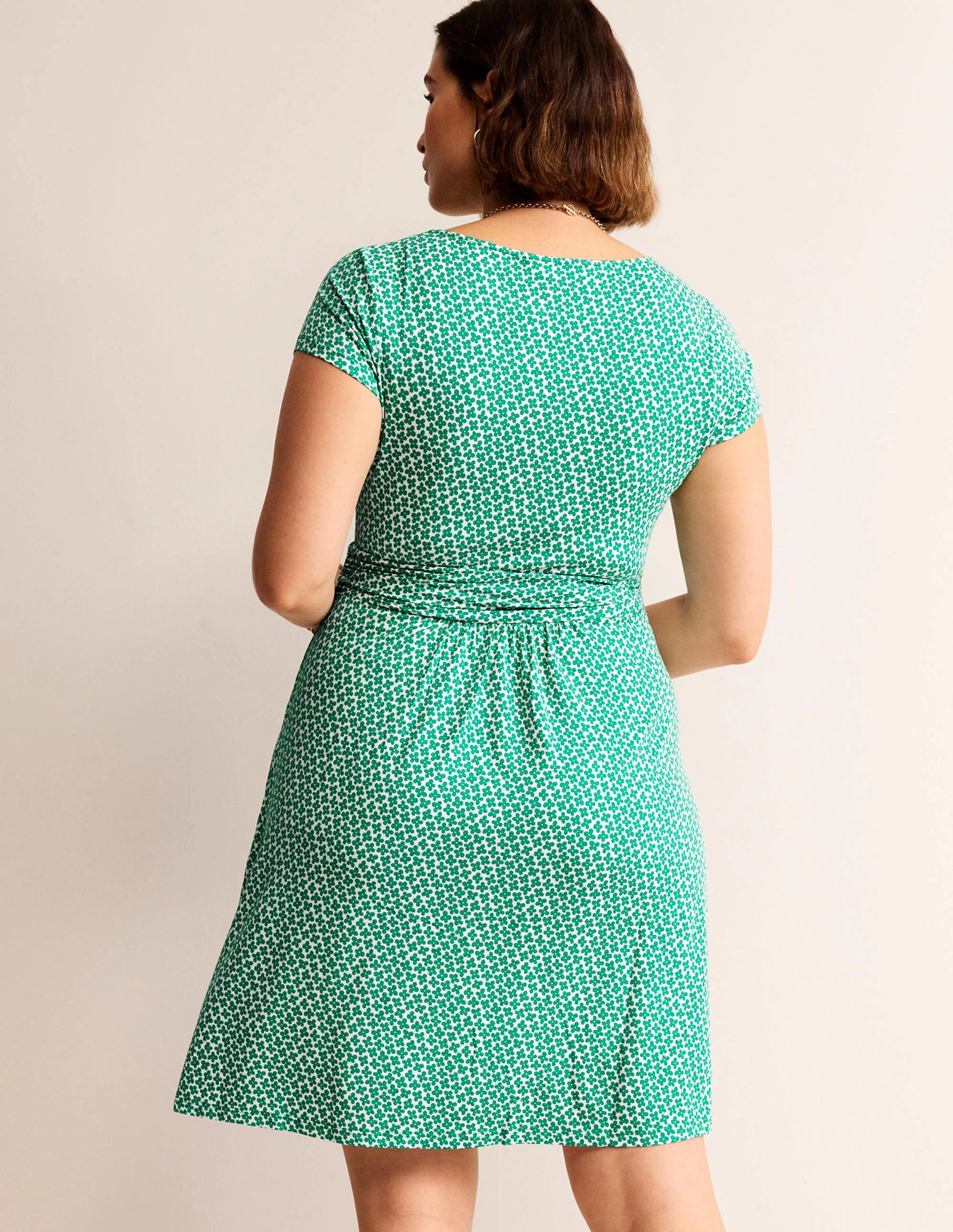 Amelie Jerseykleid-Wiesengrün, Gänseblümchenknospe - Image 6