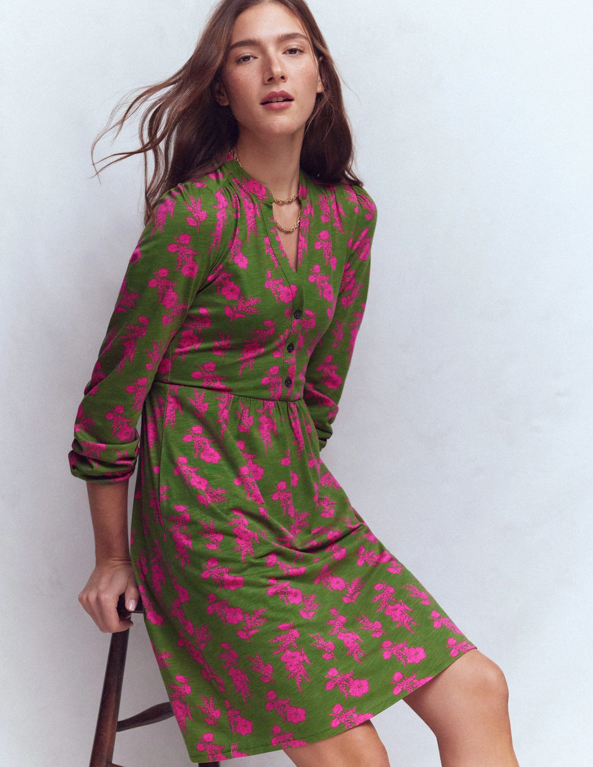 Amy Kurzes Jerseykleid-Olivgrün, Blühender Zweig - Image 2