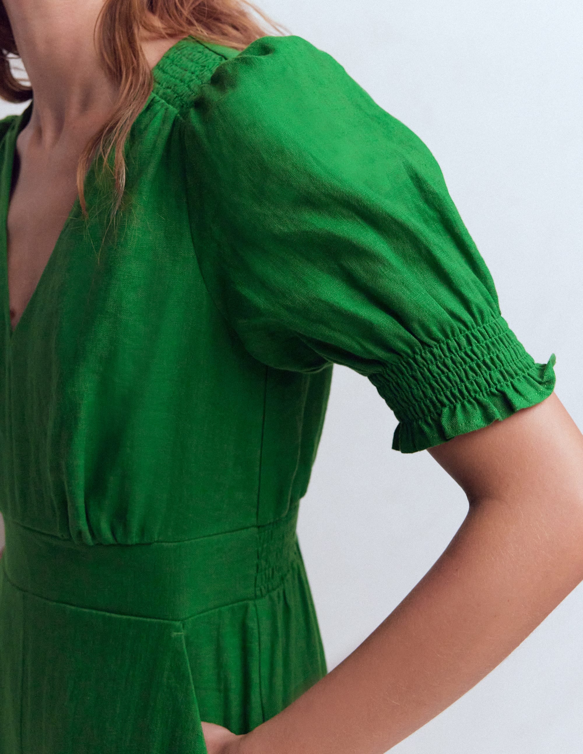 Anna Leinen-Jumpsuit-Amazonasgrün - Image 2