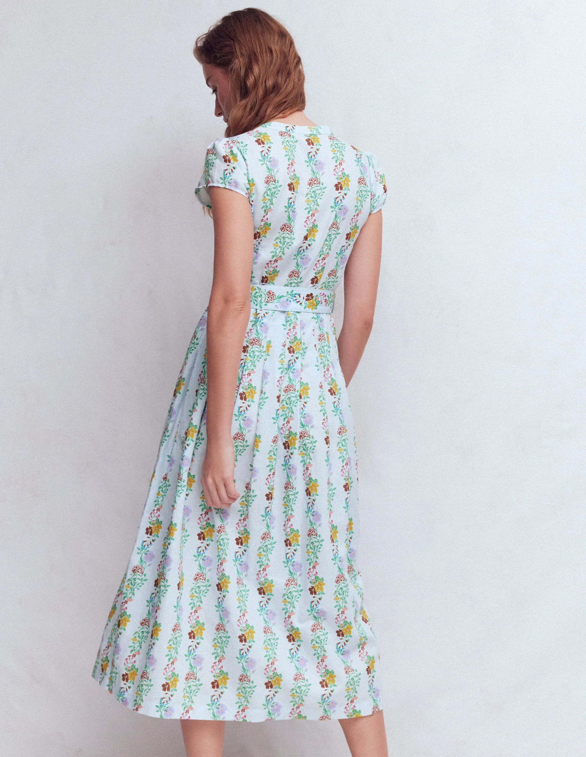 Arabella Kleid aus Leinenmischgewebe-Eiswürfel-Blau, Kaskadenartige Blüten - Image 5