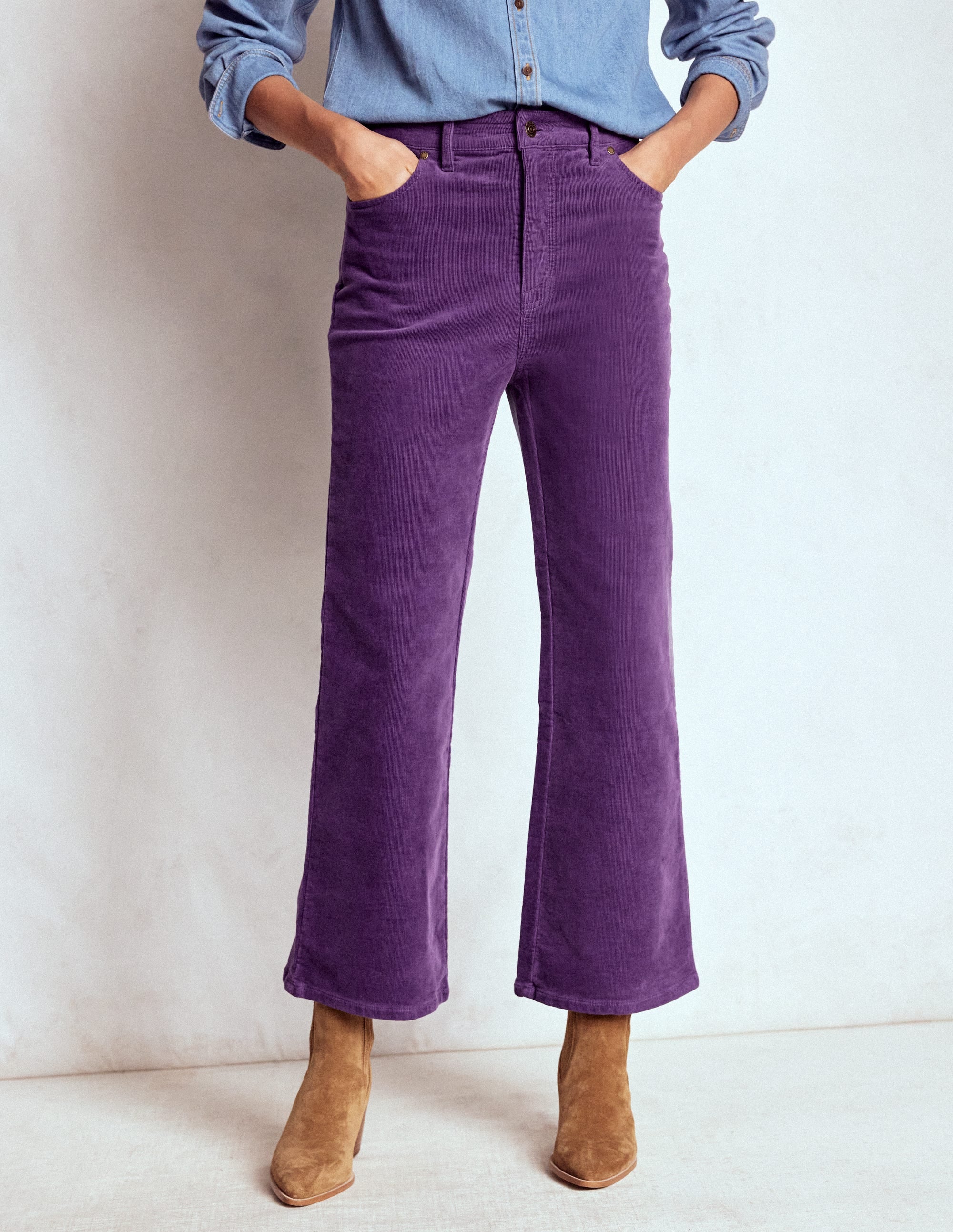 Ausgestellte Cord-Jeans im Five-Pocket-Design-Mystisches Violett - Image 4
