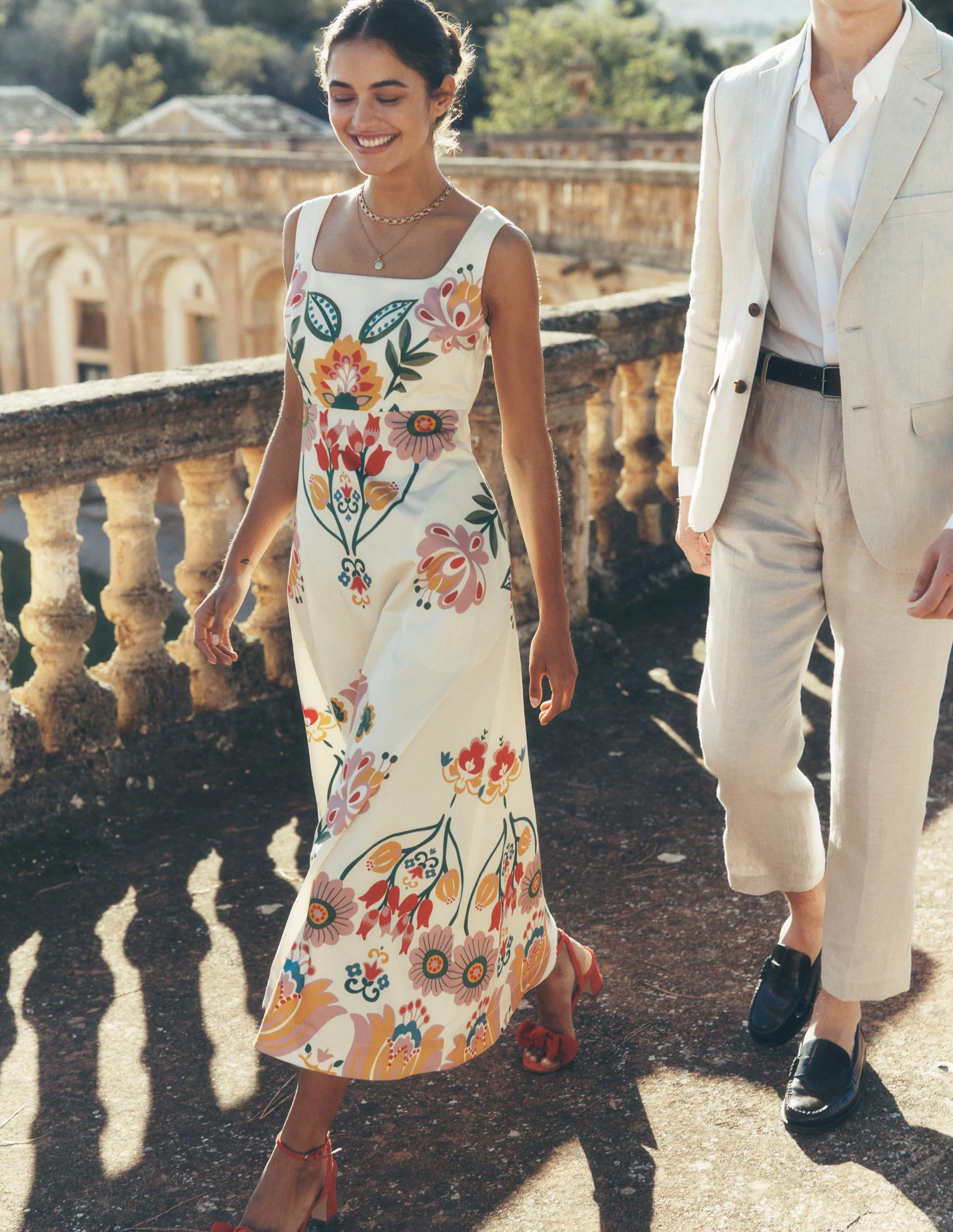 Ausgestelltes Kleid mit quadratischem Ausschnitt-Naturweiß, Tulpenfusion - Image 5