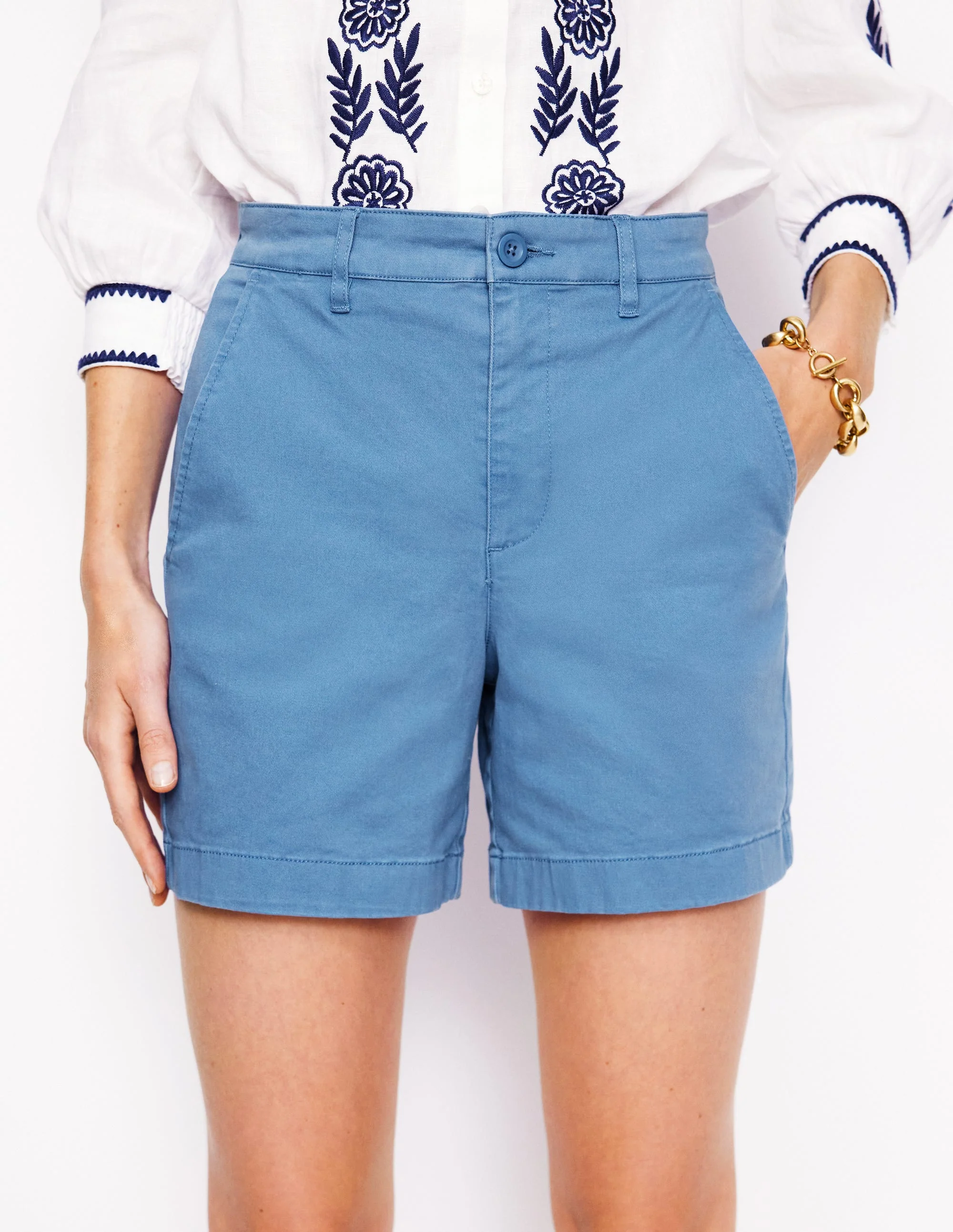 Barnsbury Chinoshorts-Blue River - Image 4