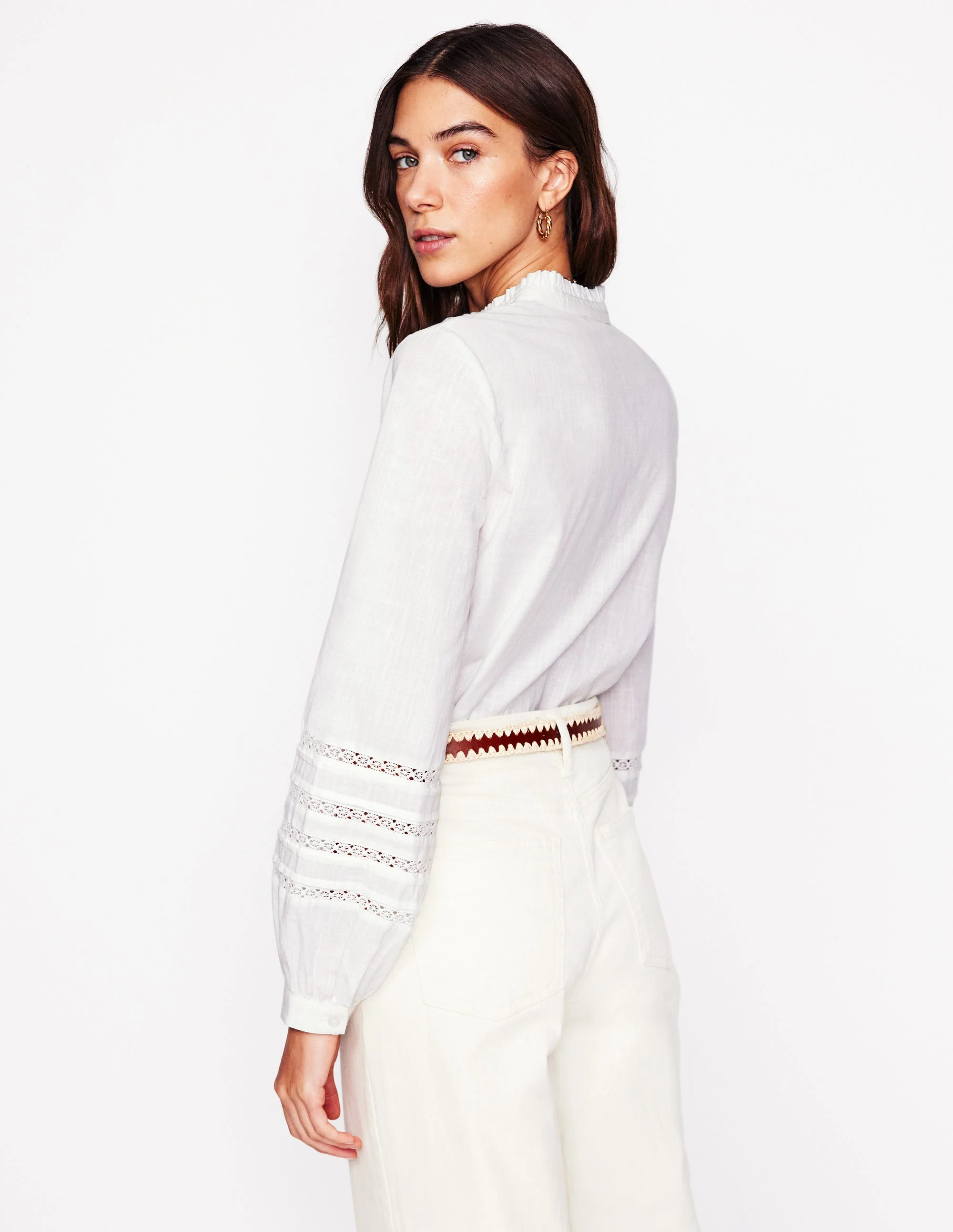 Baumwollbluse mit Spitzenborte-Weiß - Image 3