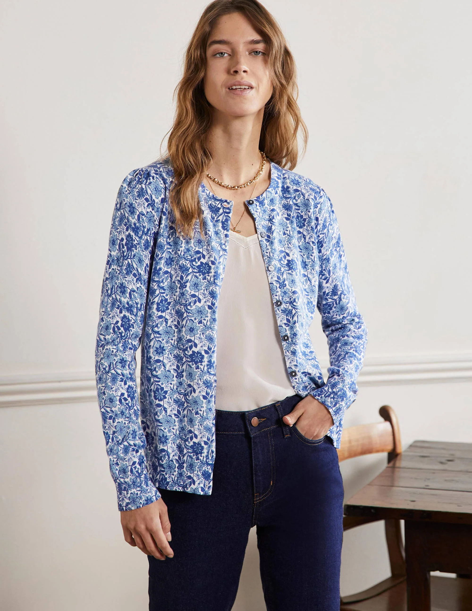 Baumwollcardigan mit Rundhalsausschnitt-Morgendämmerungsblau, Blumenmuster - Image 4