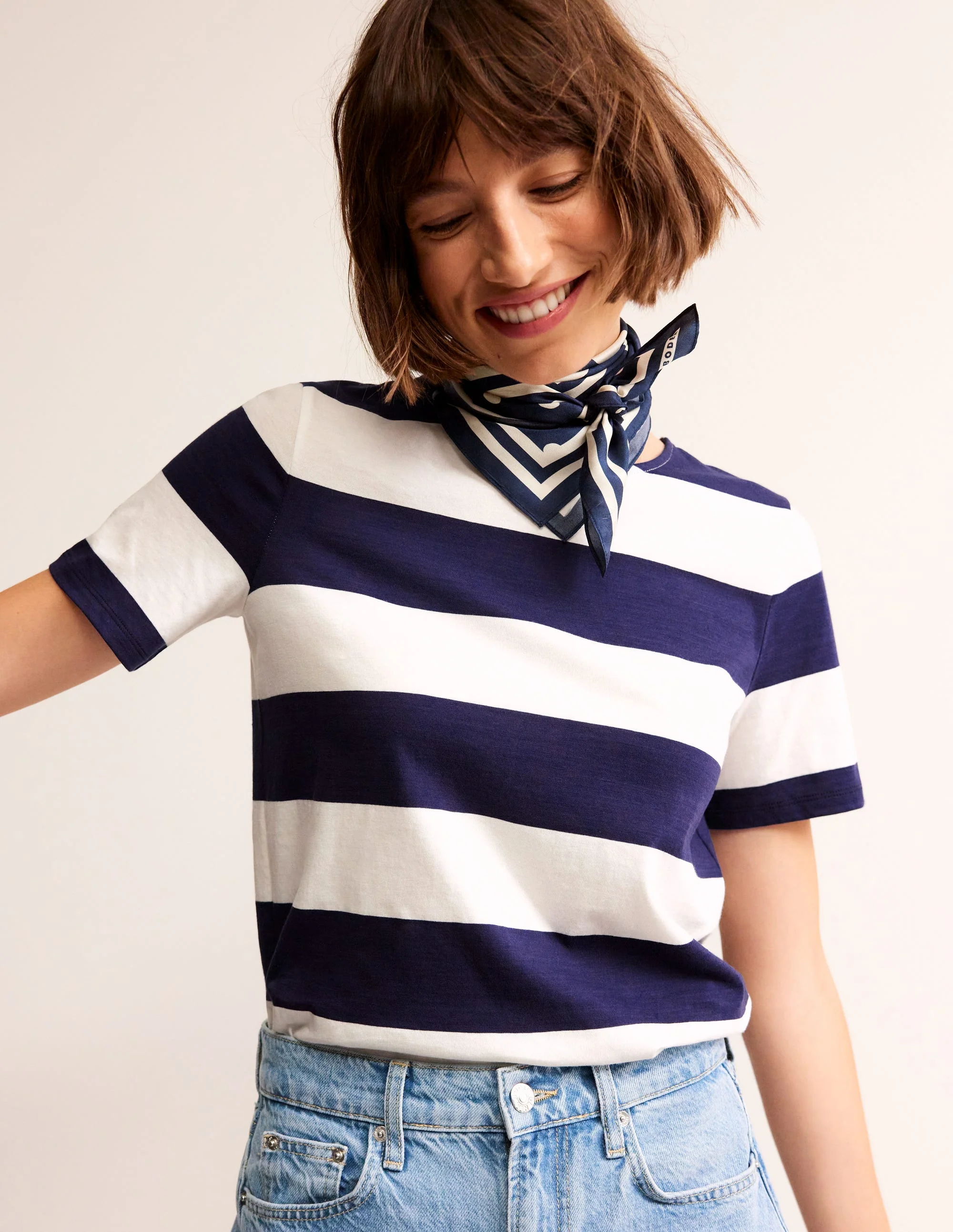 Bea Breton-Shirt mit kurzen Ärmeln-Marineblau Naturweiß, Breite Streifen