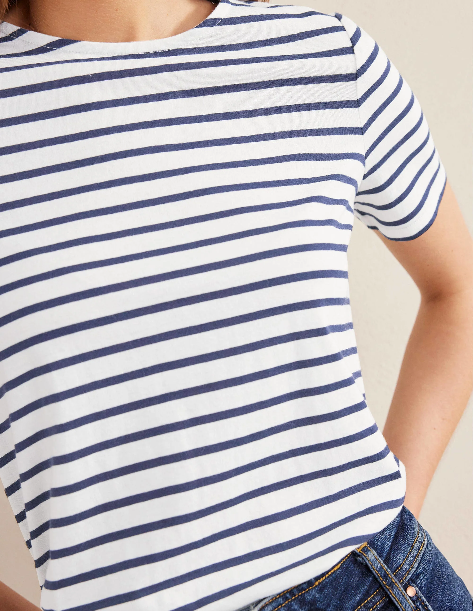 Bea Breton-Shirt mit kurzen Ärmeln-Naturweiß/Marineblau - Image 2