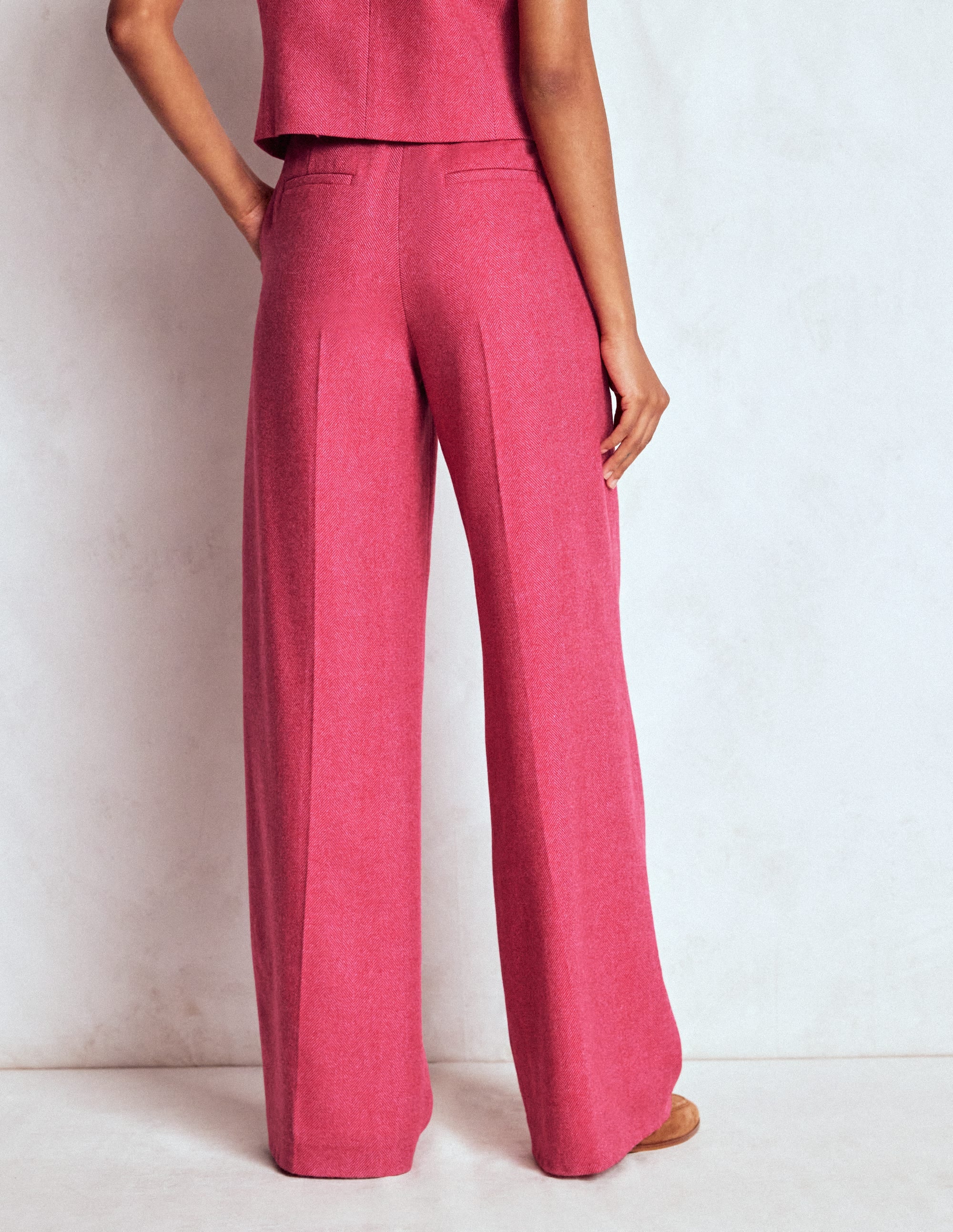 Belgravia Wollhose-Rot und Rosa Breites Fischgrätmuster - Image 3