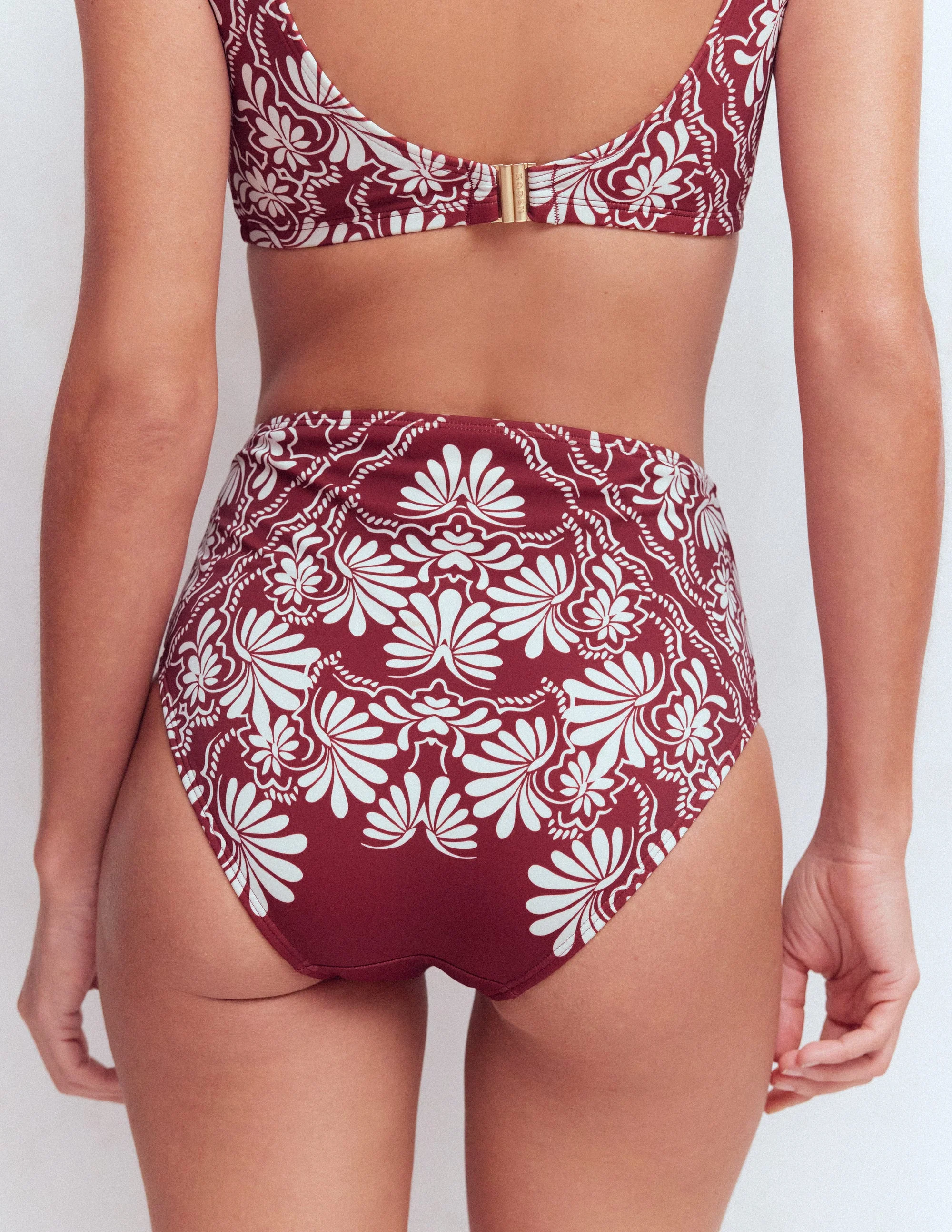 Bikinihose mit hohem Bund-Kastanienbraun, Botanischer Zauber - Image 3