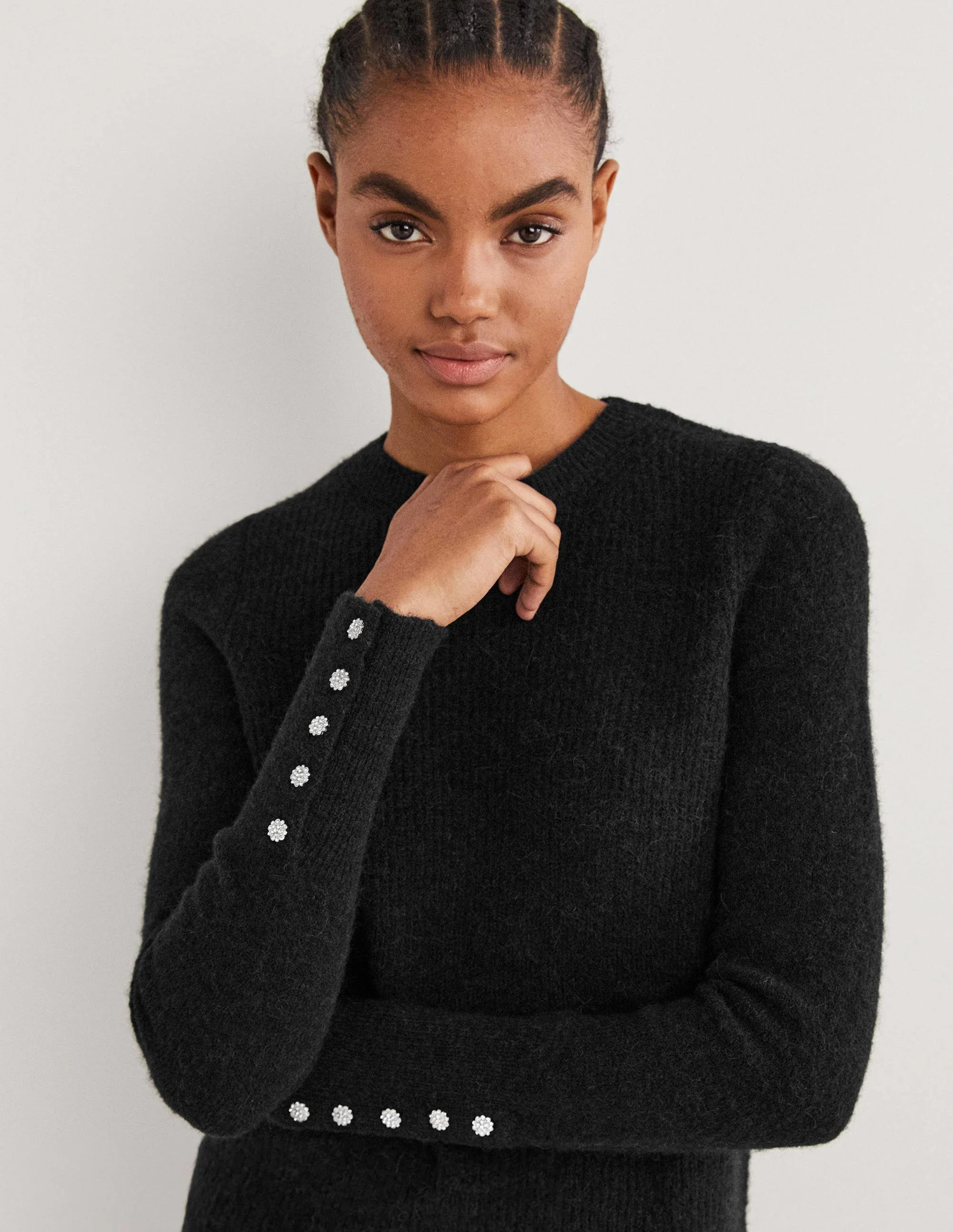 Black Jewel Button Fluffy Jumper-Schwarz