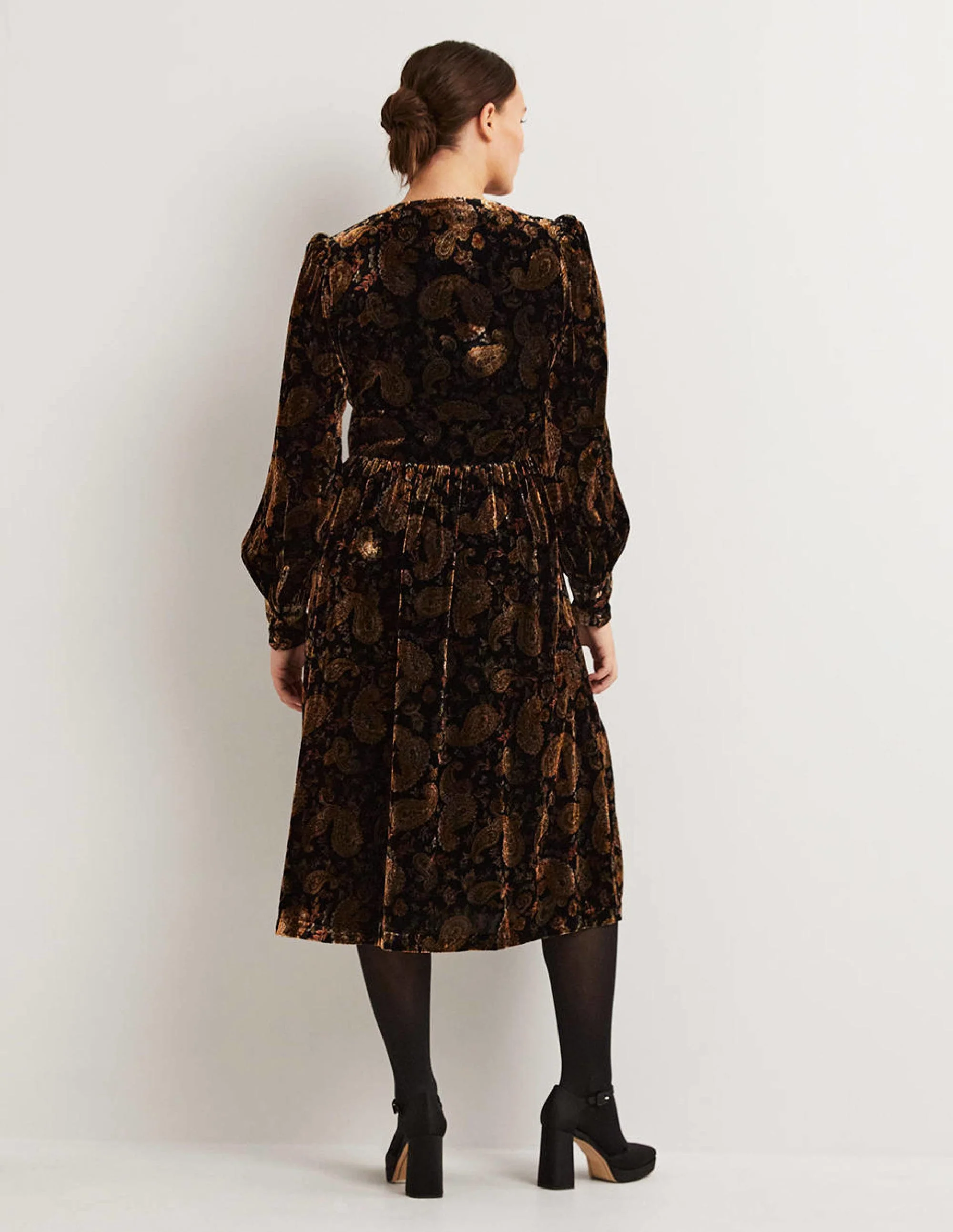 Black Paisley Velvet Midi Party Dress-Schwarz, Paisleymuster - Image 3
