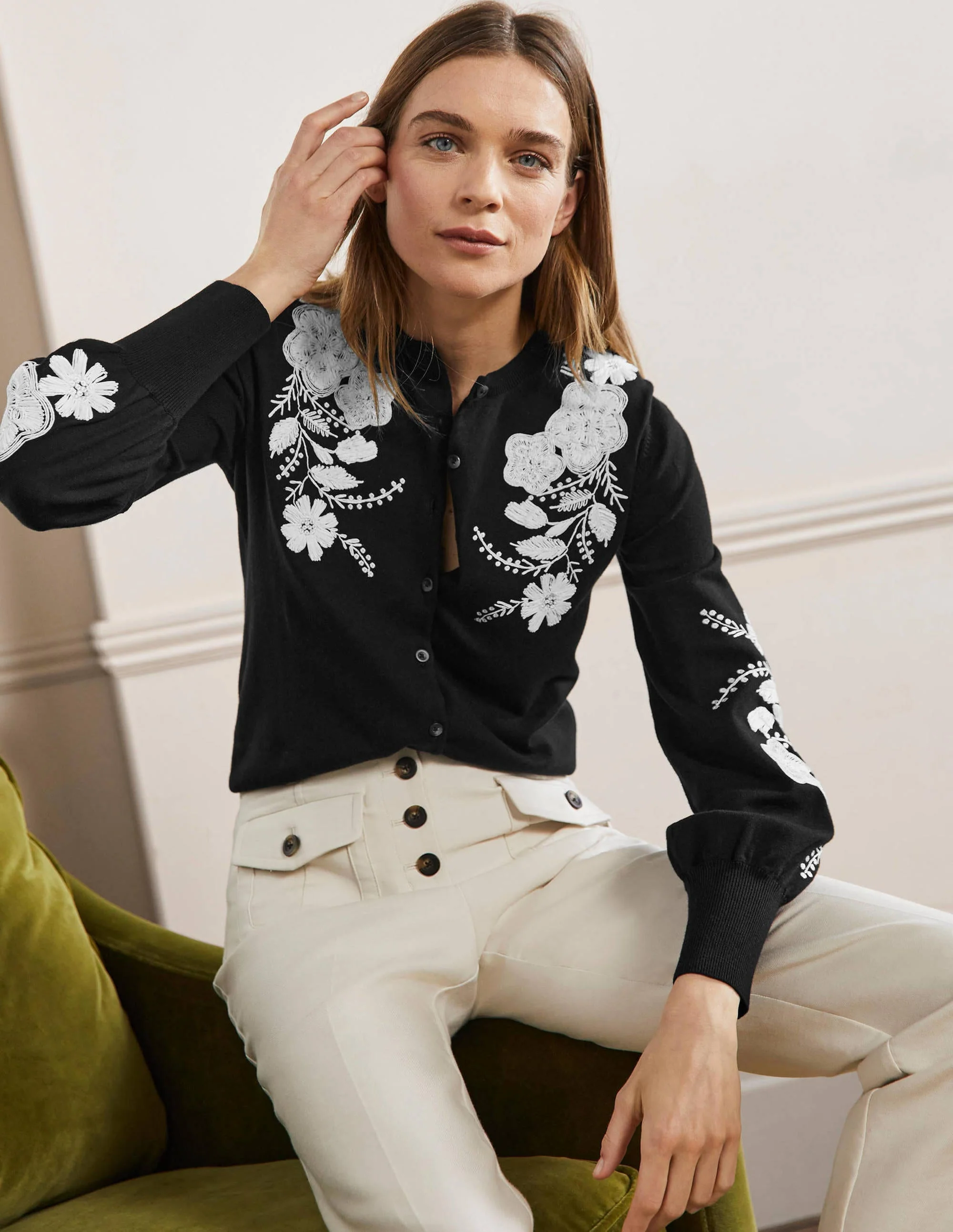 Blouson-Cardigan mit Stickerei-Schwarz