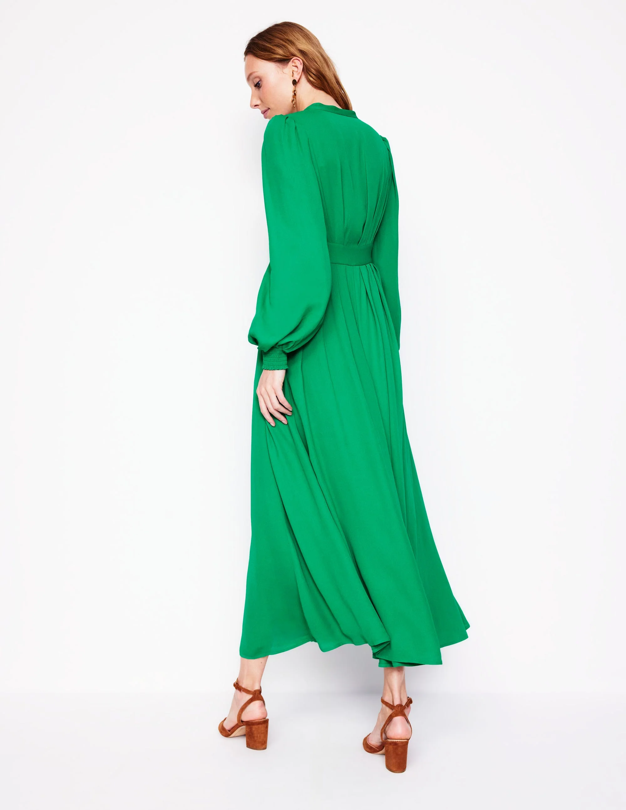 Blousonkleid mit Faltendetail-Grünes Tamburin - Image 3