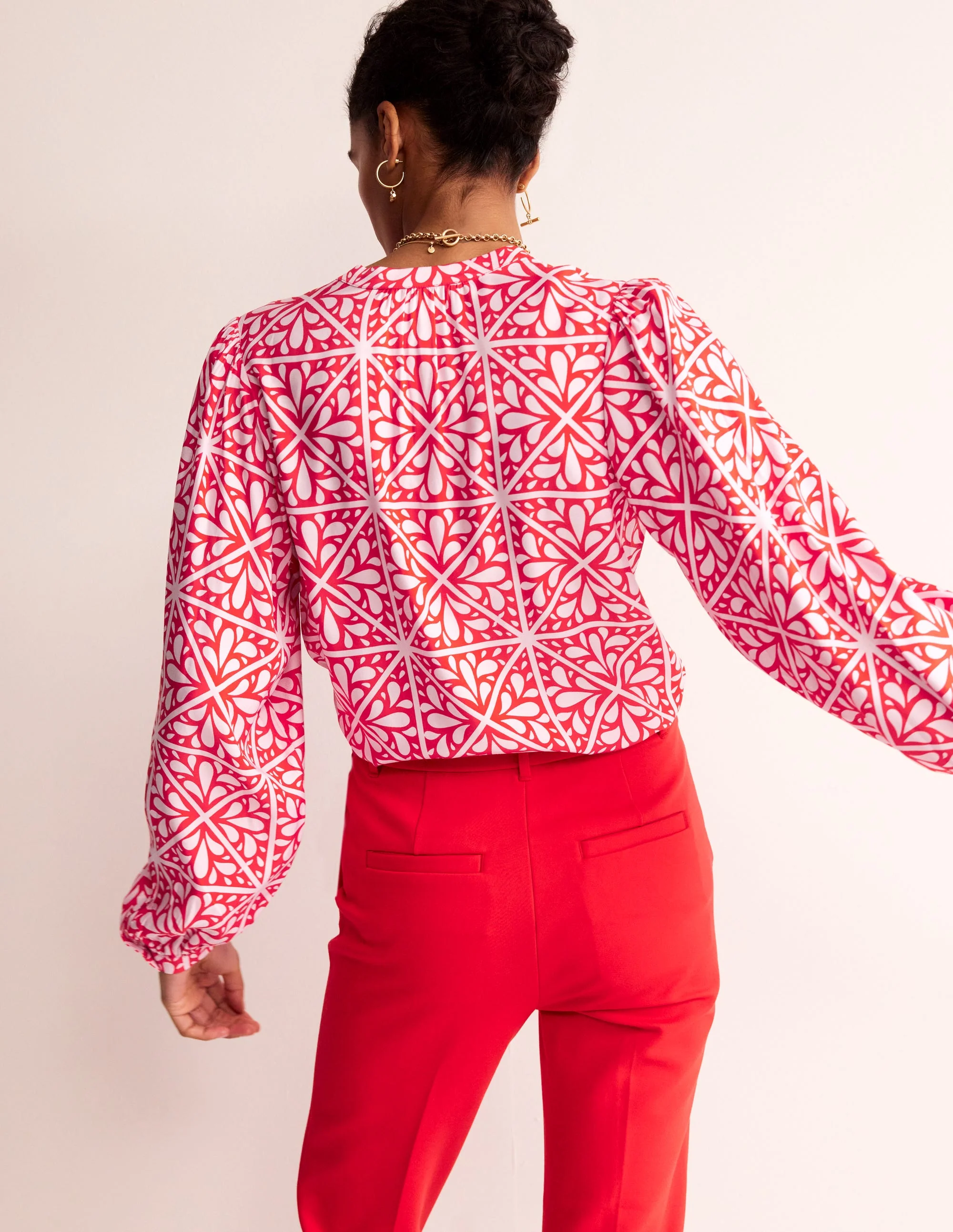 Bluse mit Blousonärmeln-Flame Scarlet, Florales Mosaik - Image 3