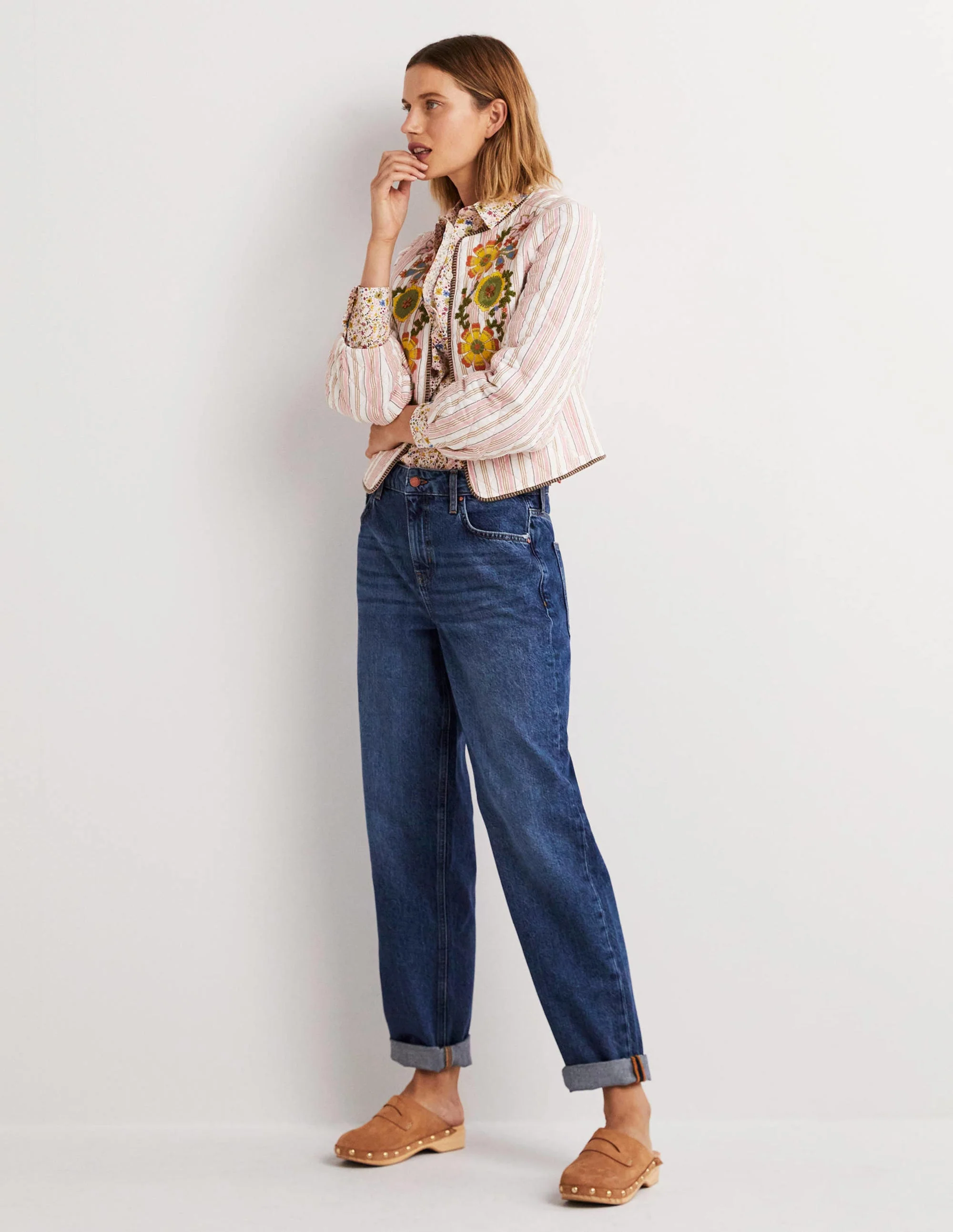 Boyfriend-Jeans-Mittleres Vintageblau