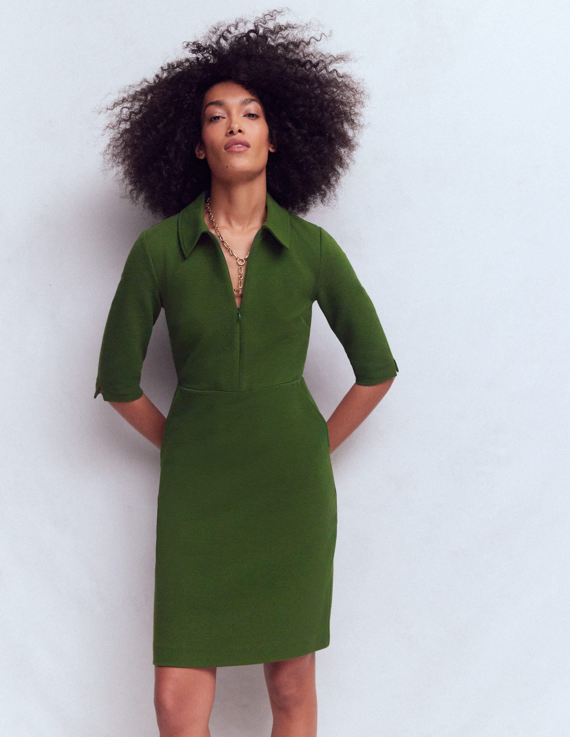 Cam Kurzärmliges Ottoman-Kleid-Grüne Fichte