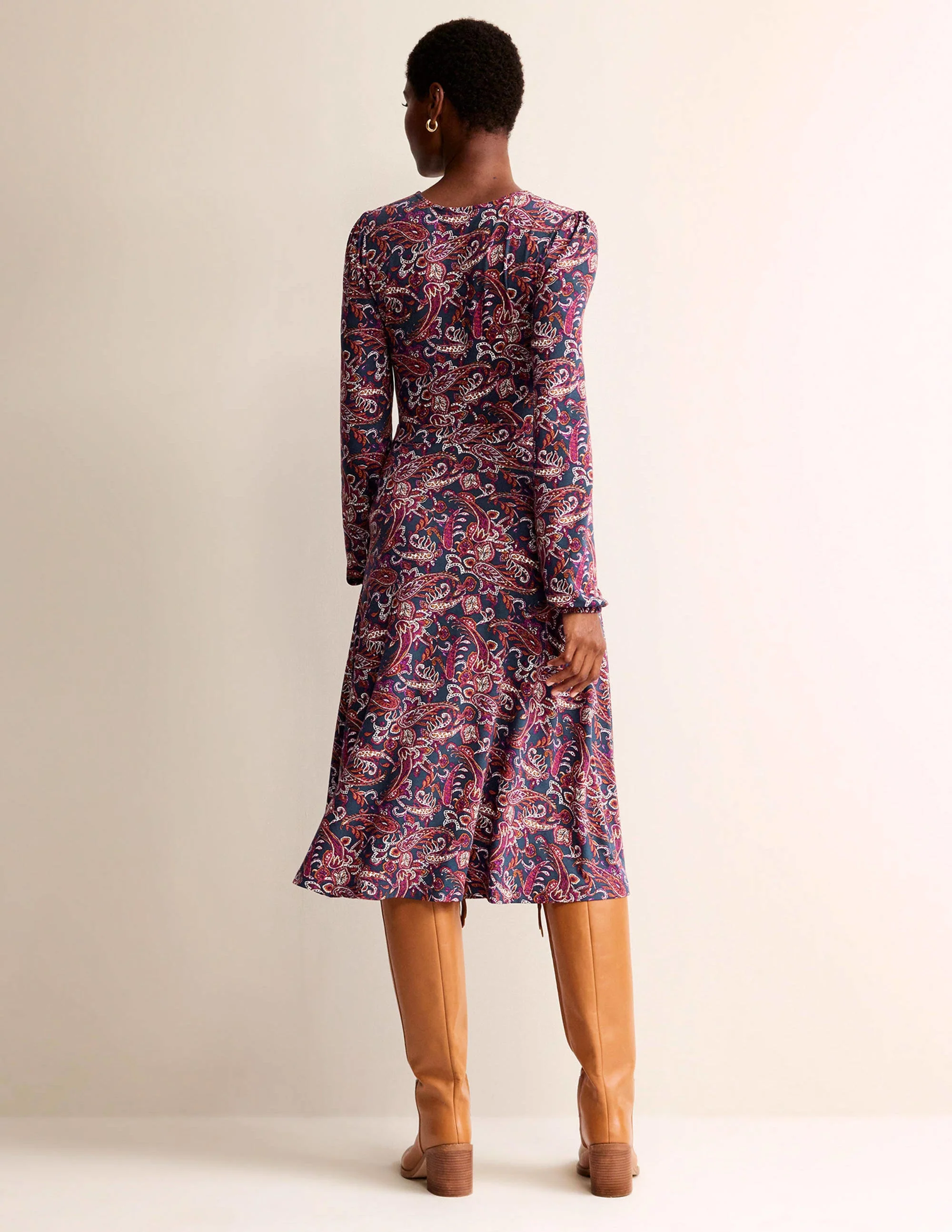 Camille Midikleid aus Jersey-Lila Stiefmütterchen, Paisley Rasen - Image 3