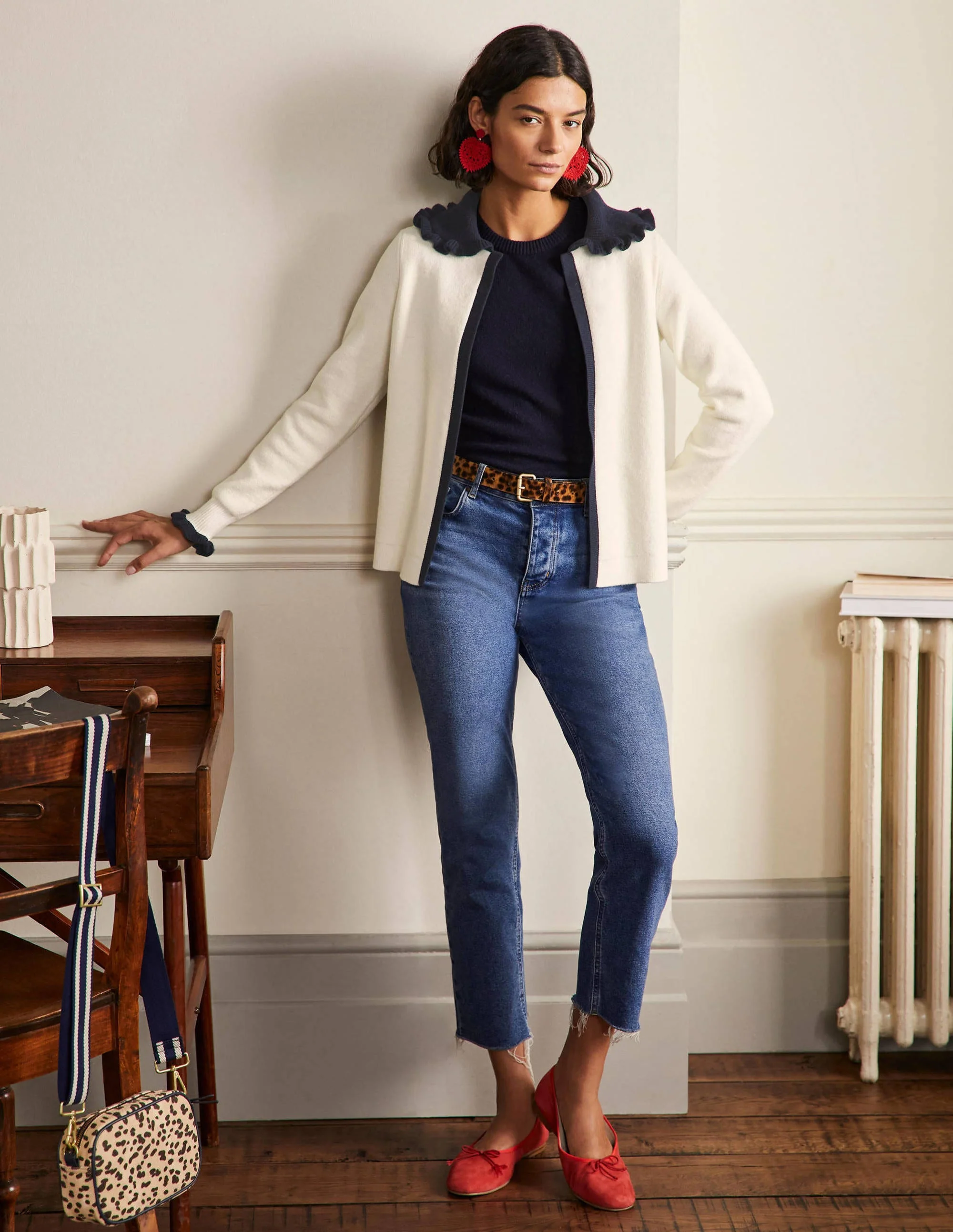 Cardigan mit Rüschenkragen-Naturweiß/Navy - Image 4