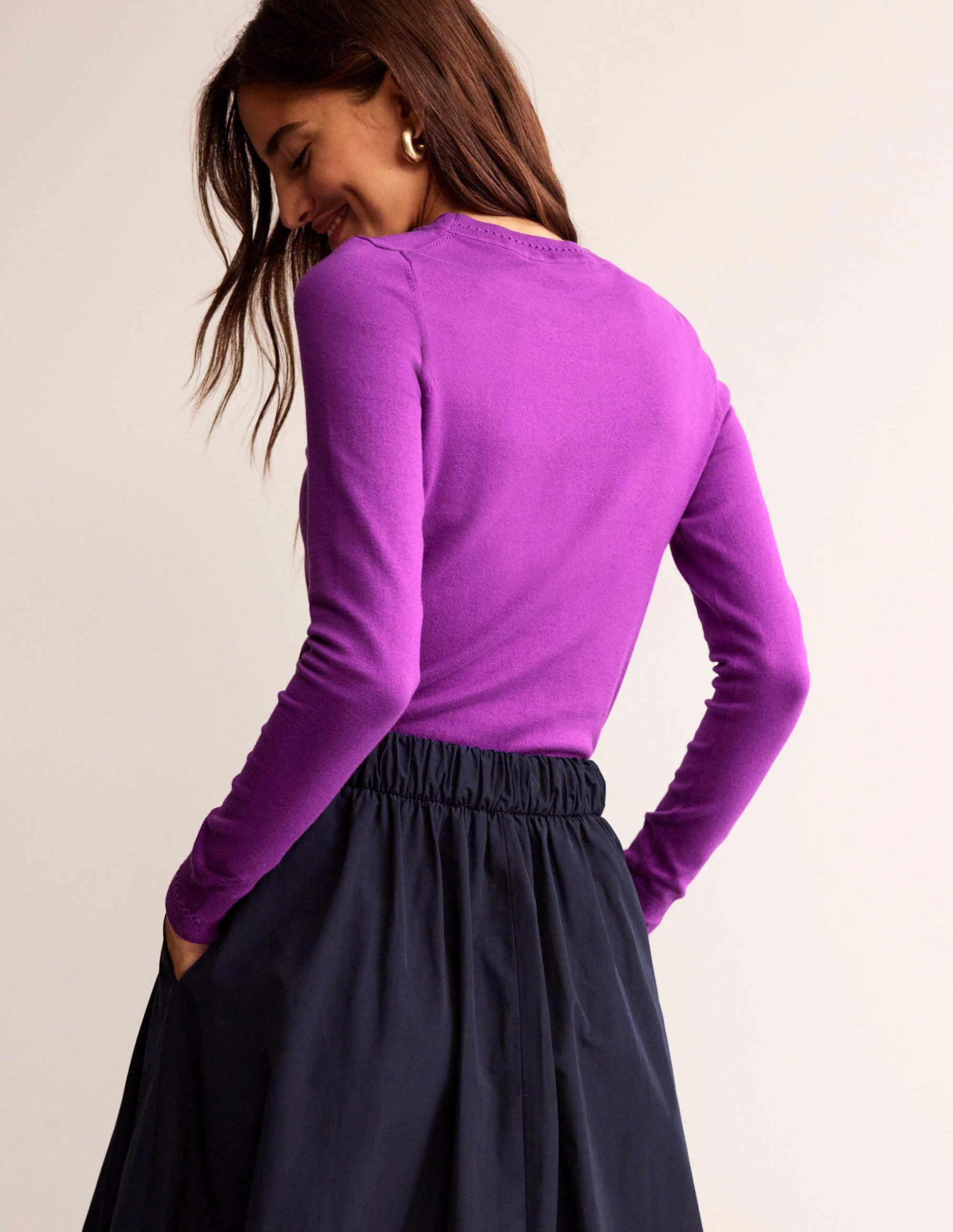Catriona Pullover aus Baumwolle mit Rundhalsausschnitt-Edelsteinviolett - Image 3