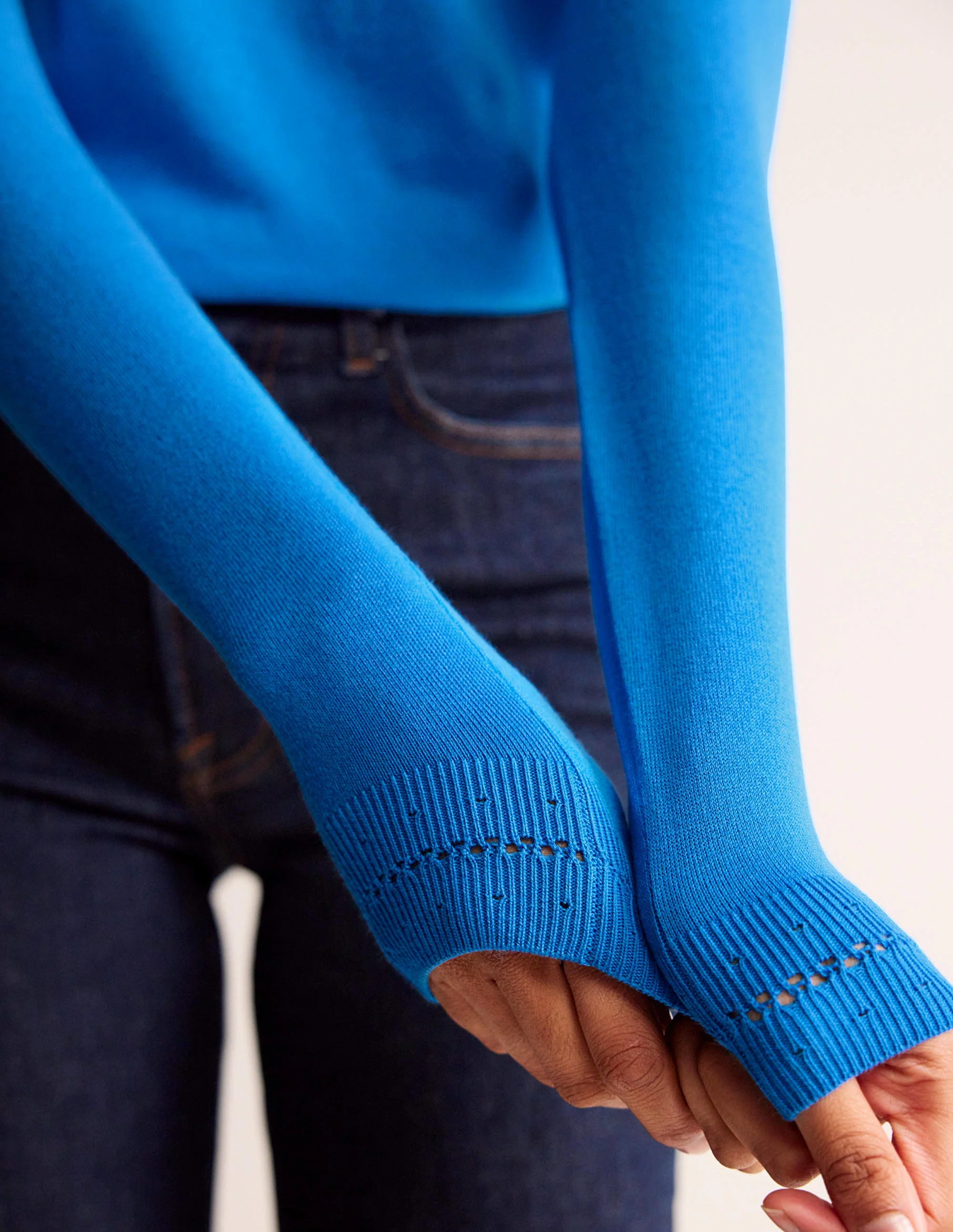 Catriona Pullover aus Baumwolle mit Rundhalsausschnitt-Leuchtendes Blau - Image 3