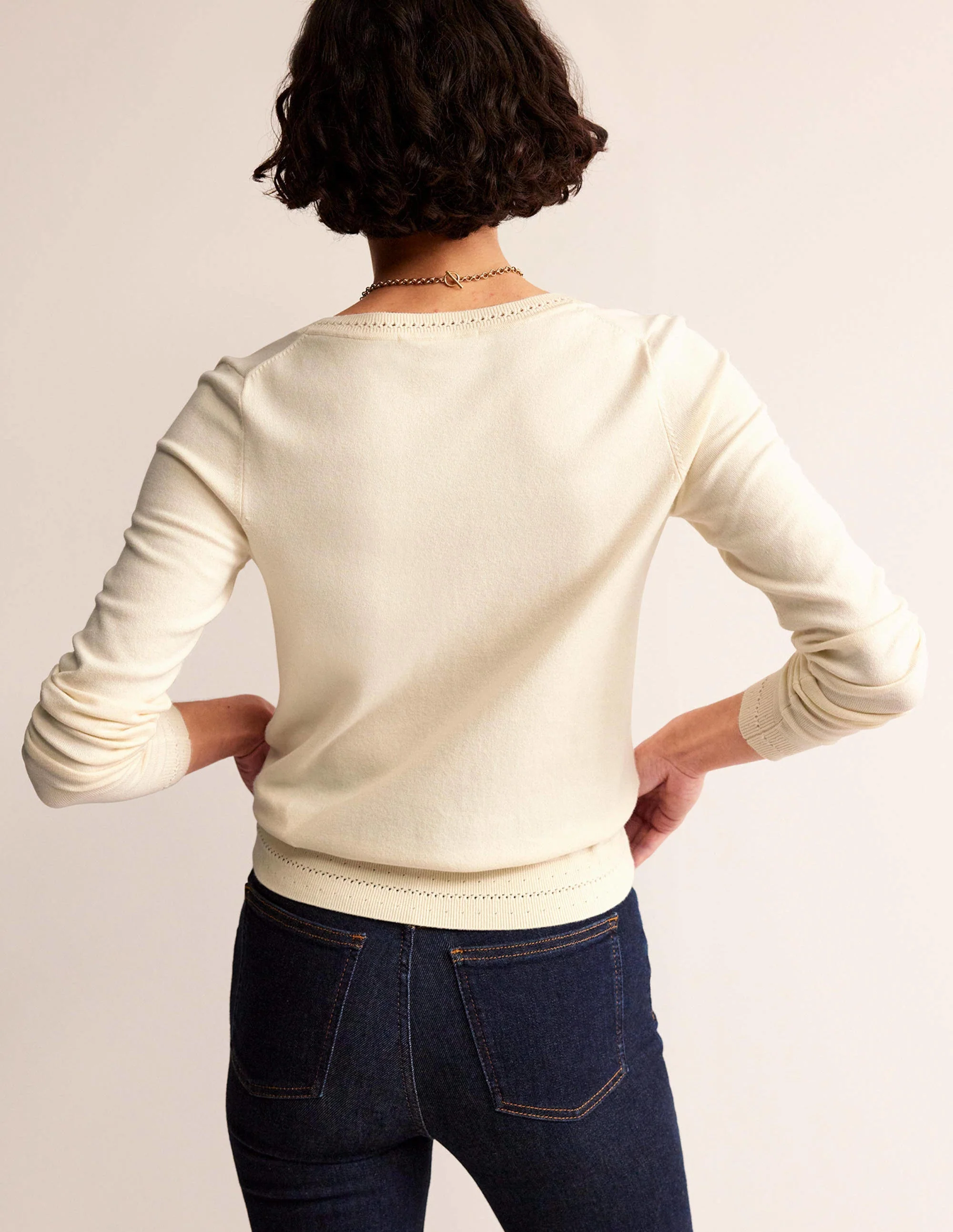 Catriona Pullover aus Baumwolle mit V-Ausschnitt-Black - Image 4