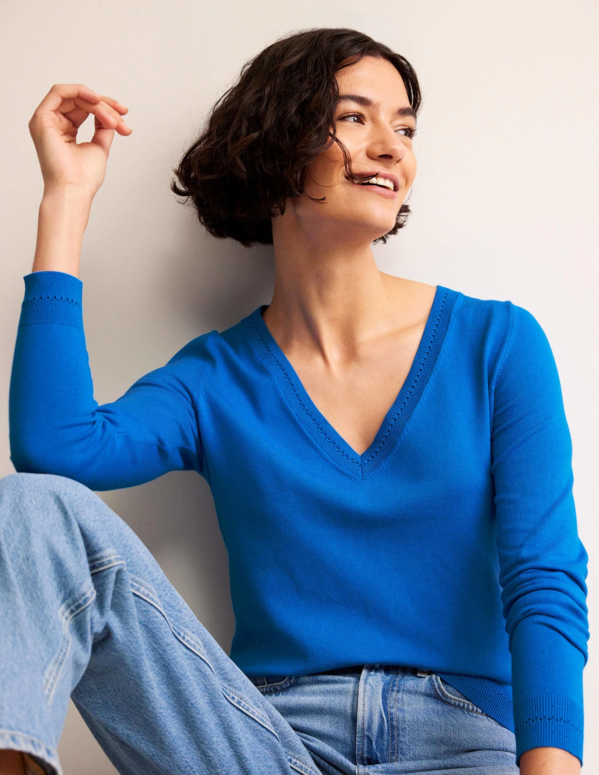 Catriona Pullover aus Baumwolle mit V-Ausschnitt-Leuchtendes Blau