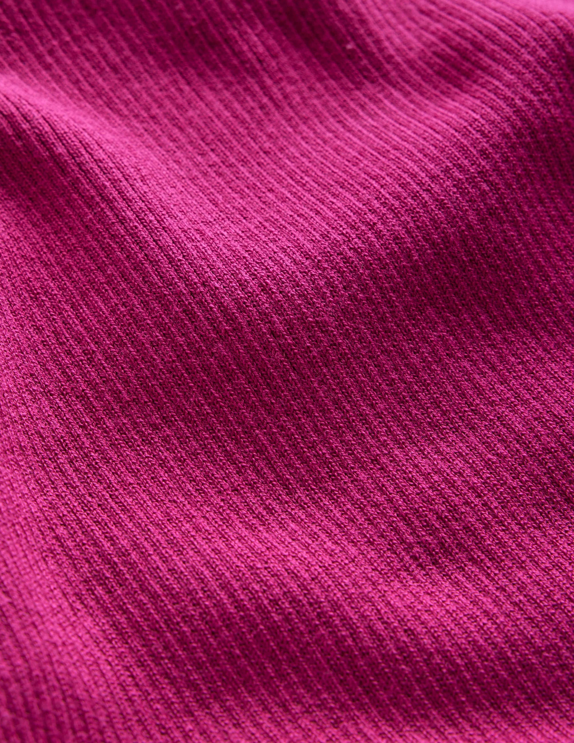 Catriona Rollkragenpullover-Festival-Fuchsia - Image 6