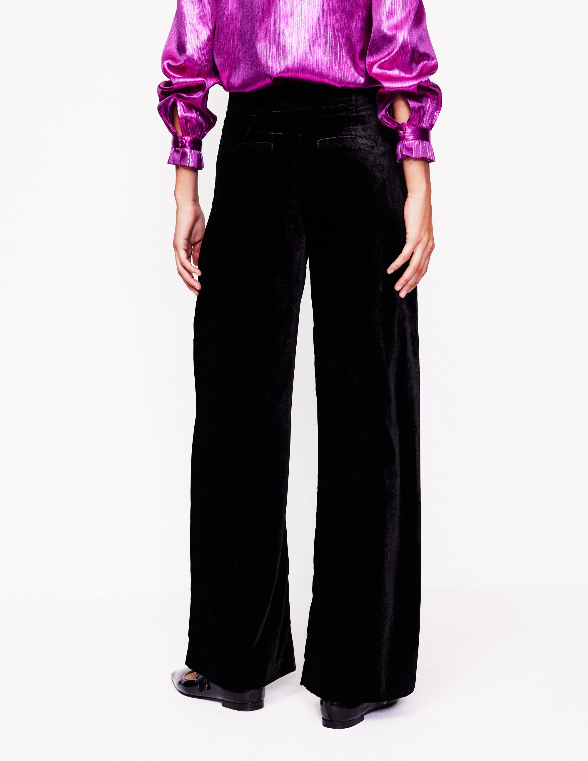 Chiswick Samthose-Schwarz - Image 2