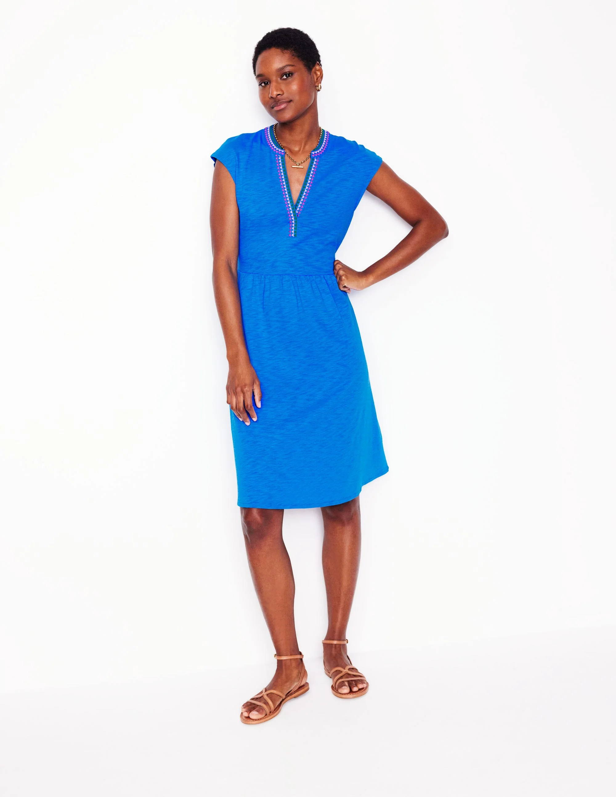 Chloe Kurzes Kleid mit Stickerei-Himmelblau - Image 4