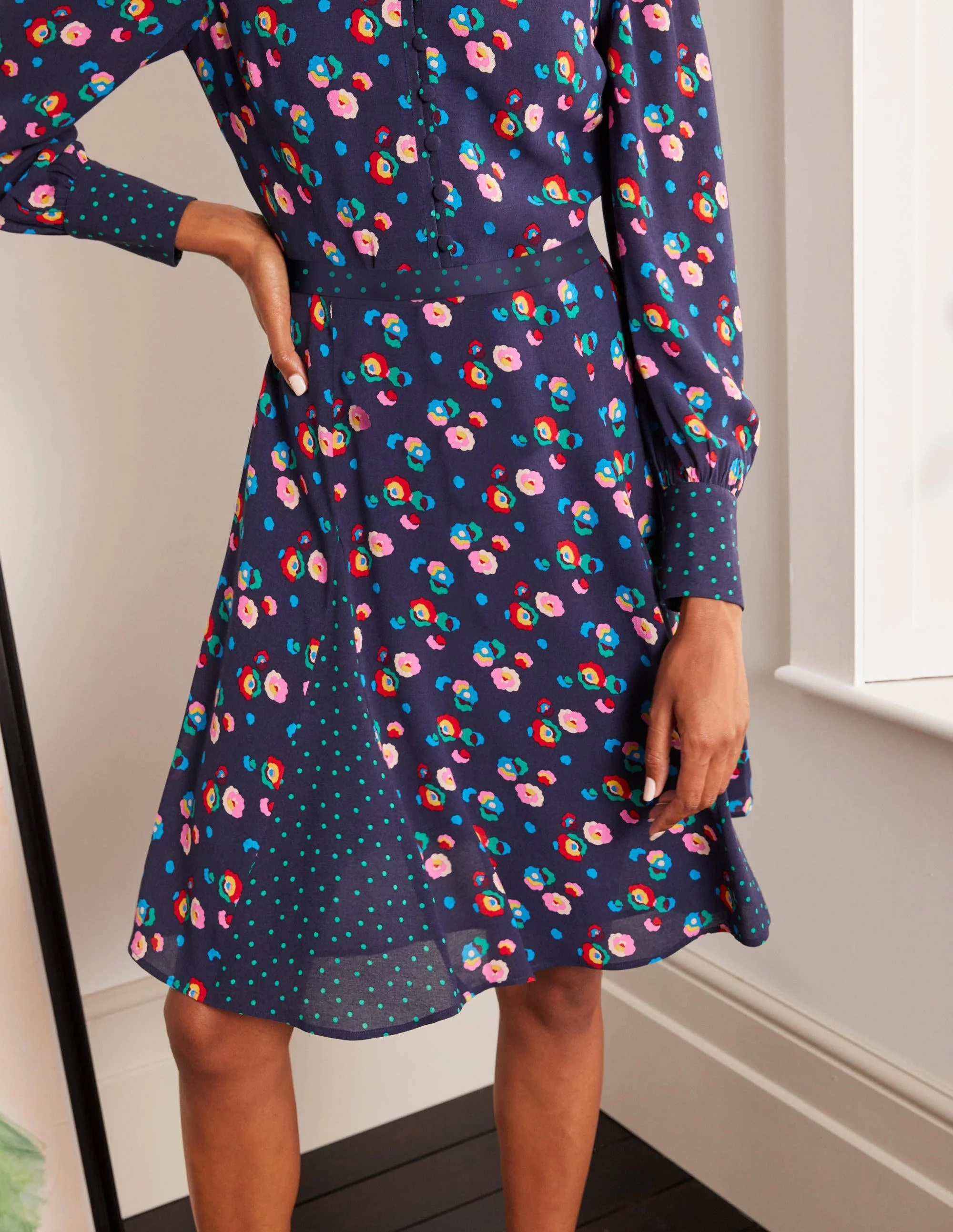 Christina Kleid-Navy, Üppige Pfingstrose - Image 4