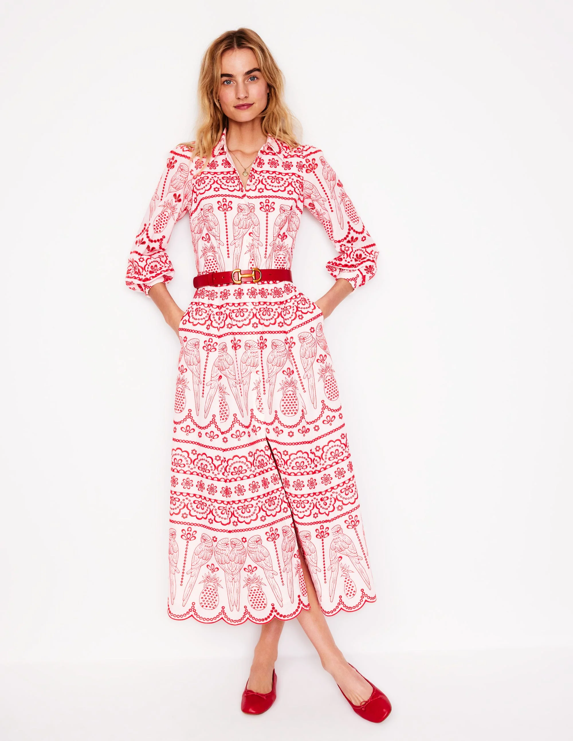 Clara Hemdblusenkleid mit Lochstickerei-Mohnblumenrot, Papageien-Lockstickerei - Image 5