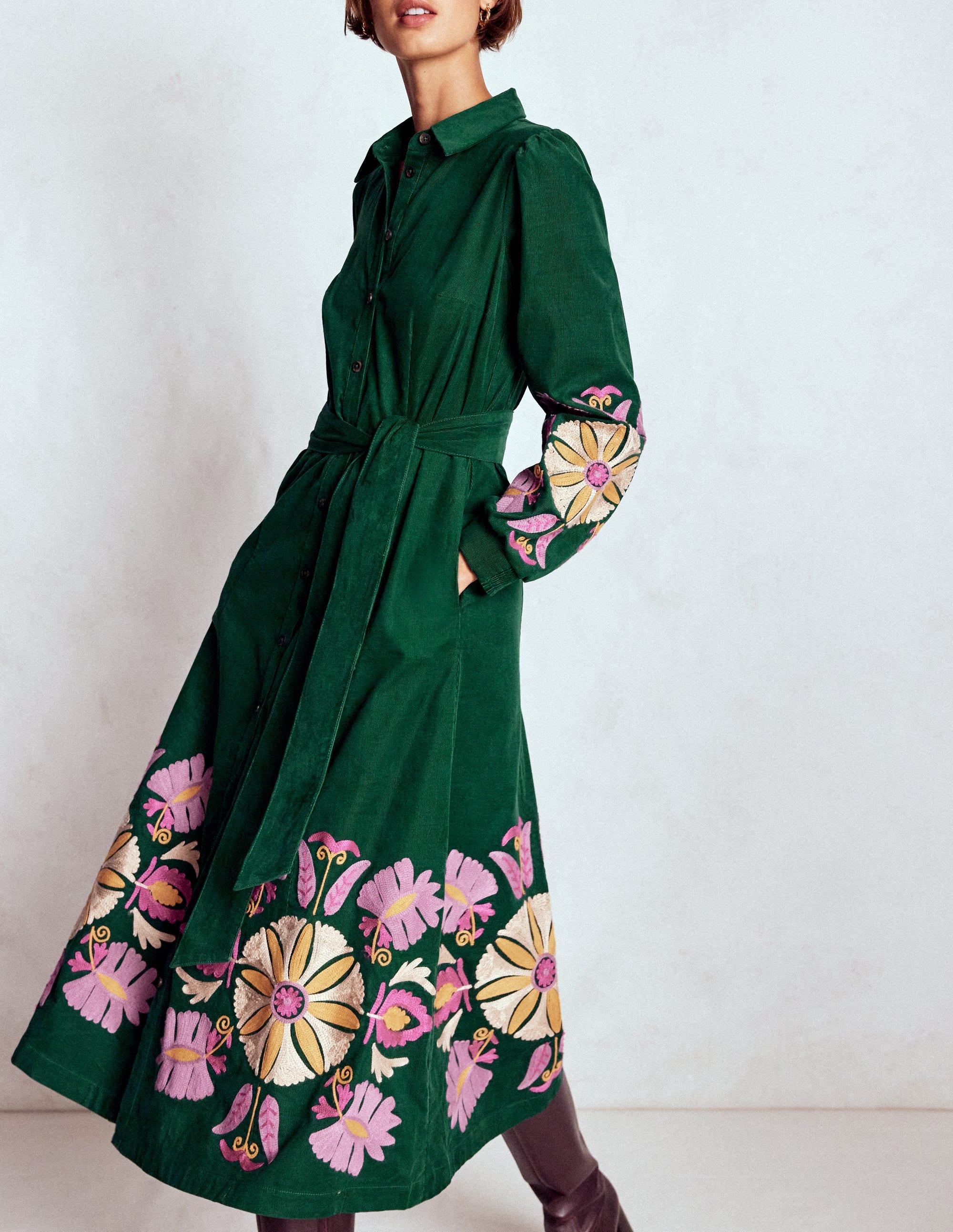 Clara Midikleid aus Cord-Dunkles Smaragdgrün, Stickerei - Image 2