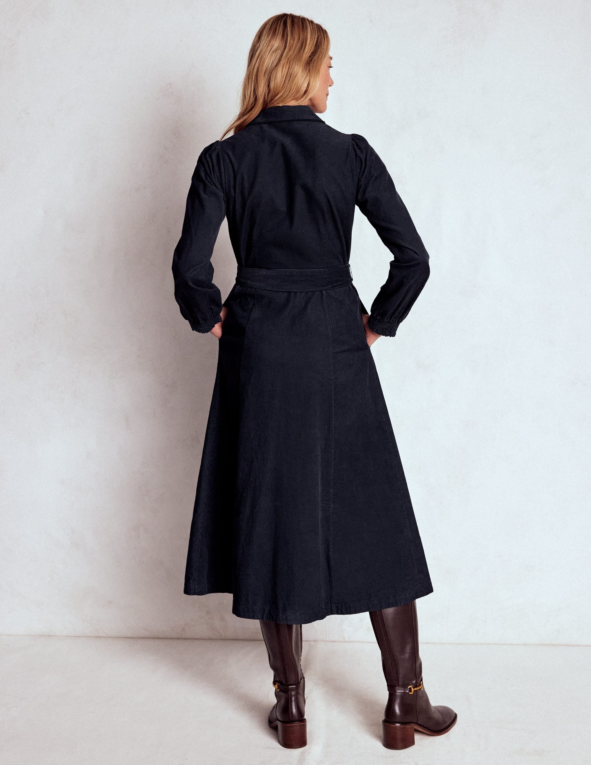 Clara Midikleid aus Cord-Mitternachtsblau - Image 4