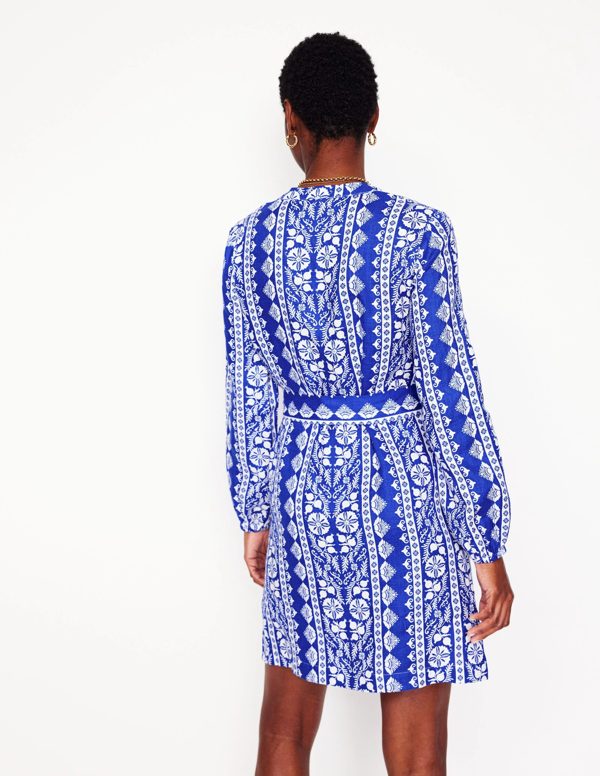 Cleo Leinenkleid mit Bindegürtel-Leuchtendes Blau, Zierborte - Image 4